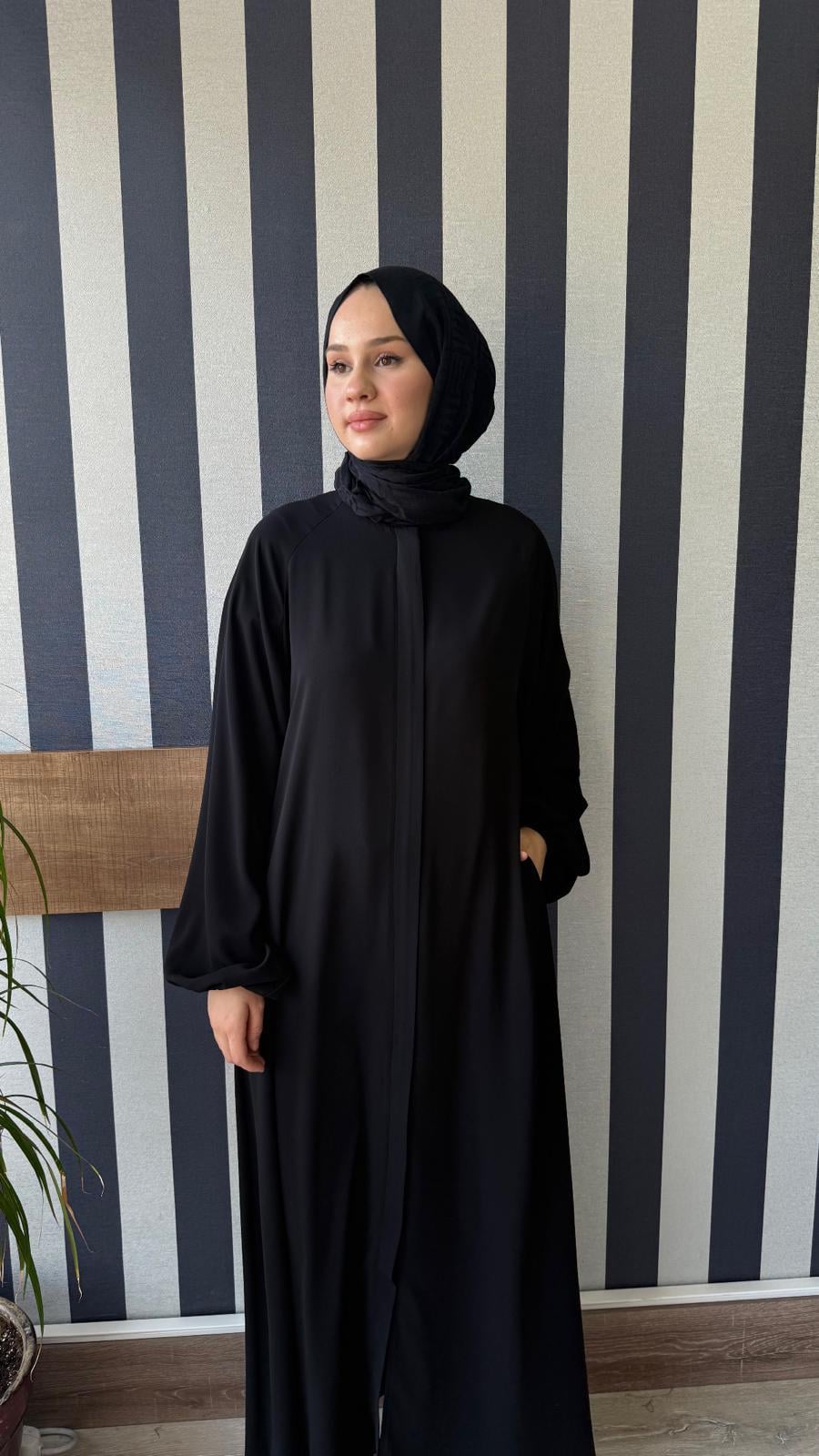 Qimene Hijap Ferace Siyah