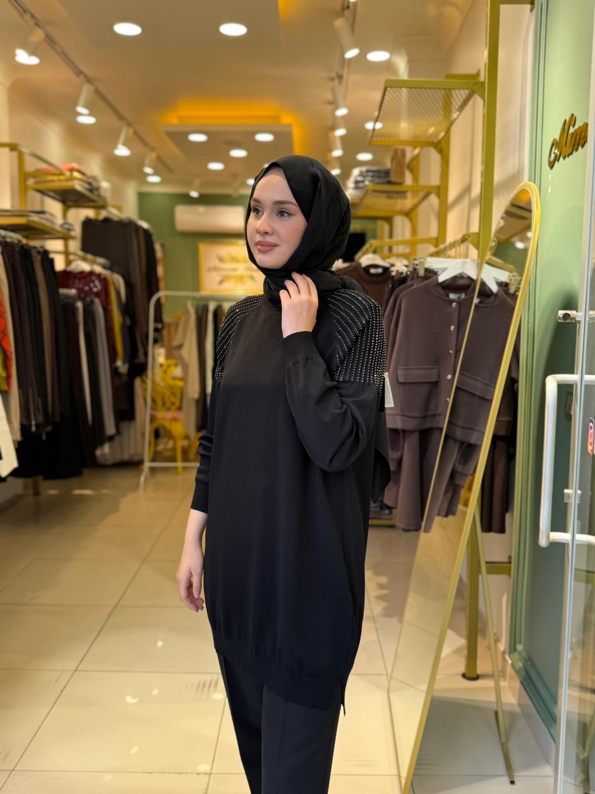 Tığ Triko Omuzlar Taş Baskılı Rayon Tunik 21723 Siyah