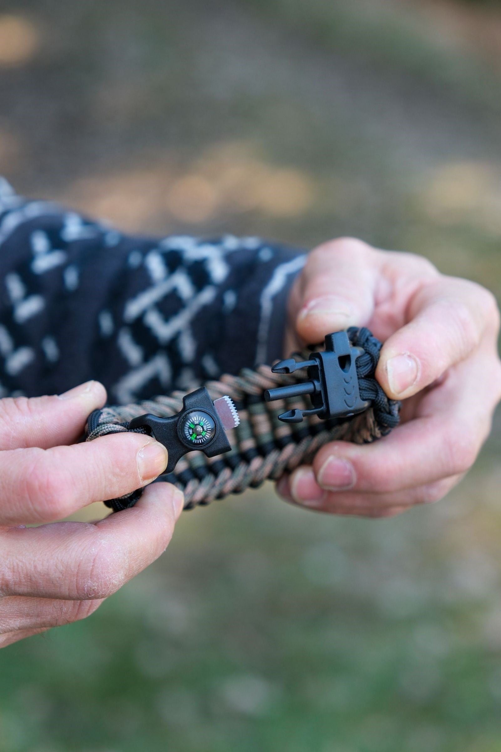 Özgür Paracord Bileklik | Pusulalı