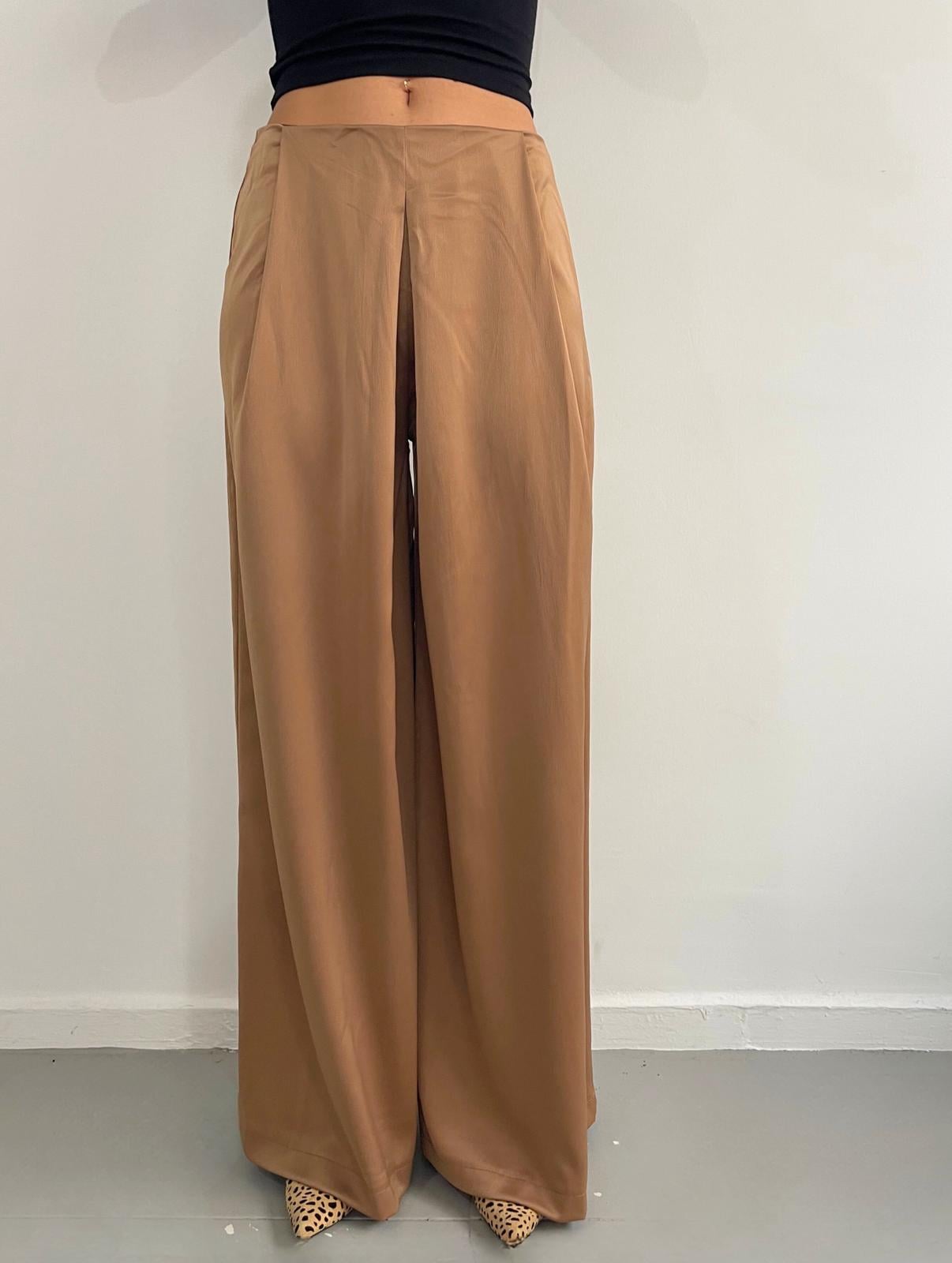 karamel rengi saten pantolon