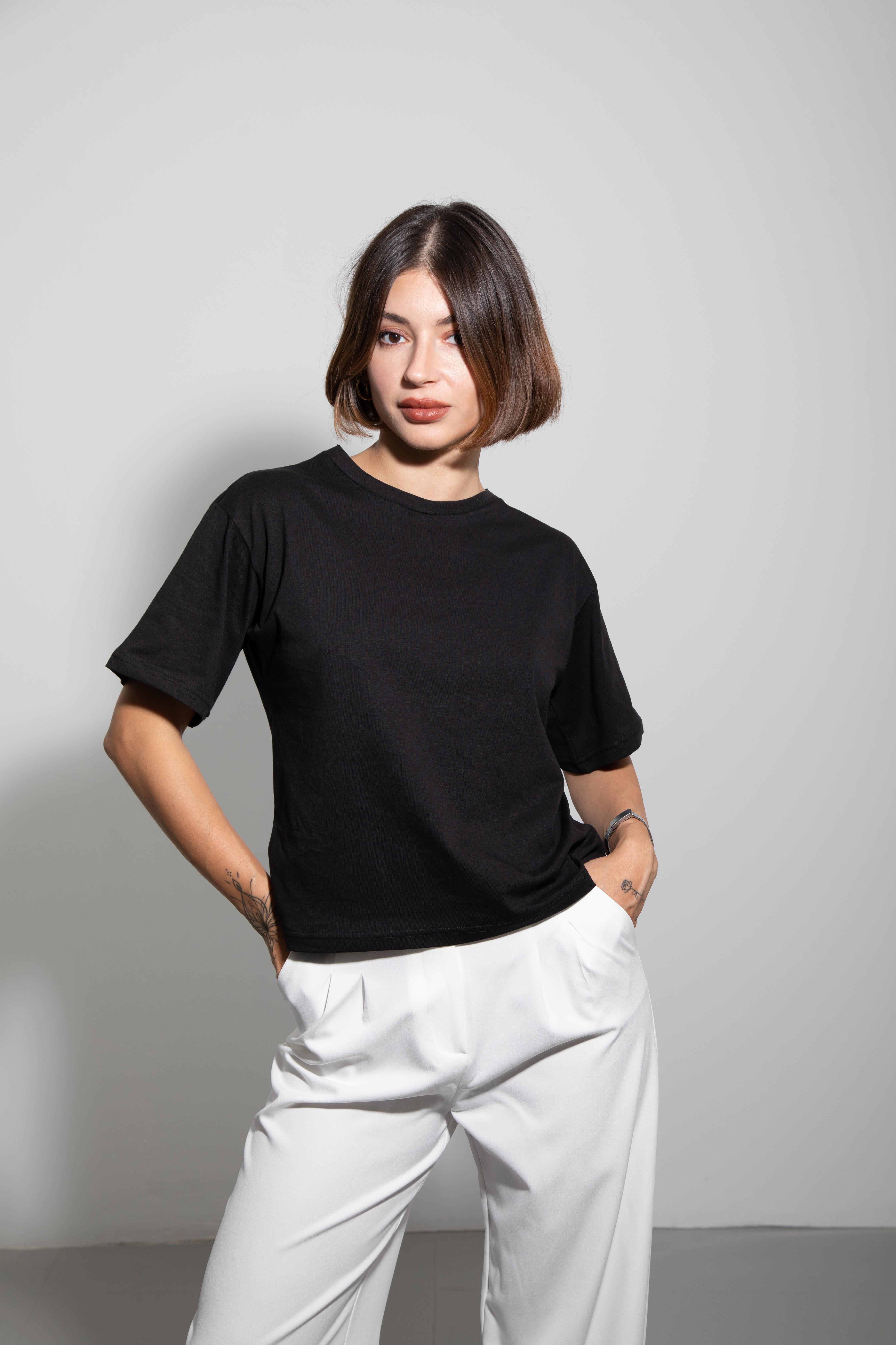 %Pamuk Basic Siyah Kısa Kollu Tshirt