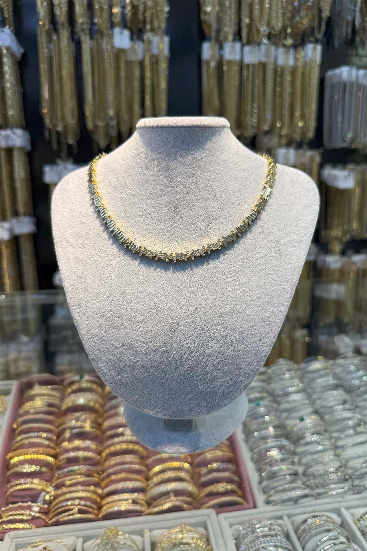14 K Yeşil Altın Renk Vip Kolye