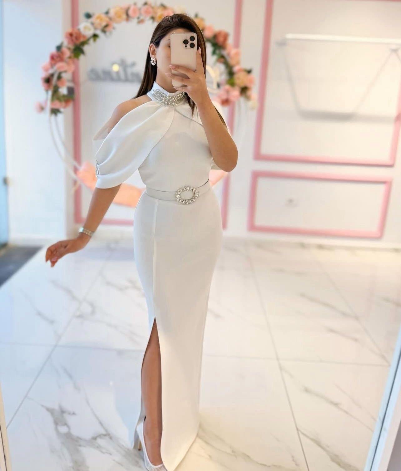 Beyaz Hürrem Elbise