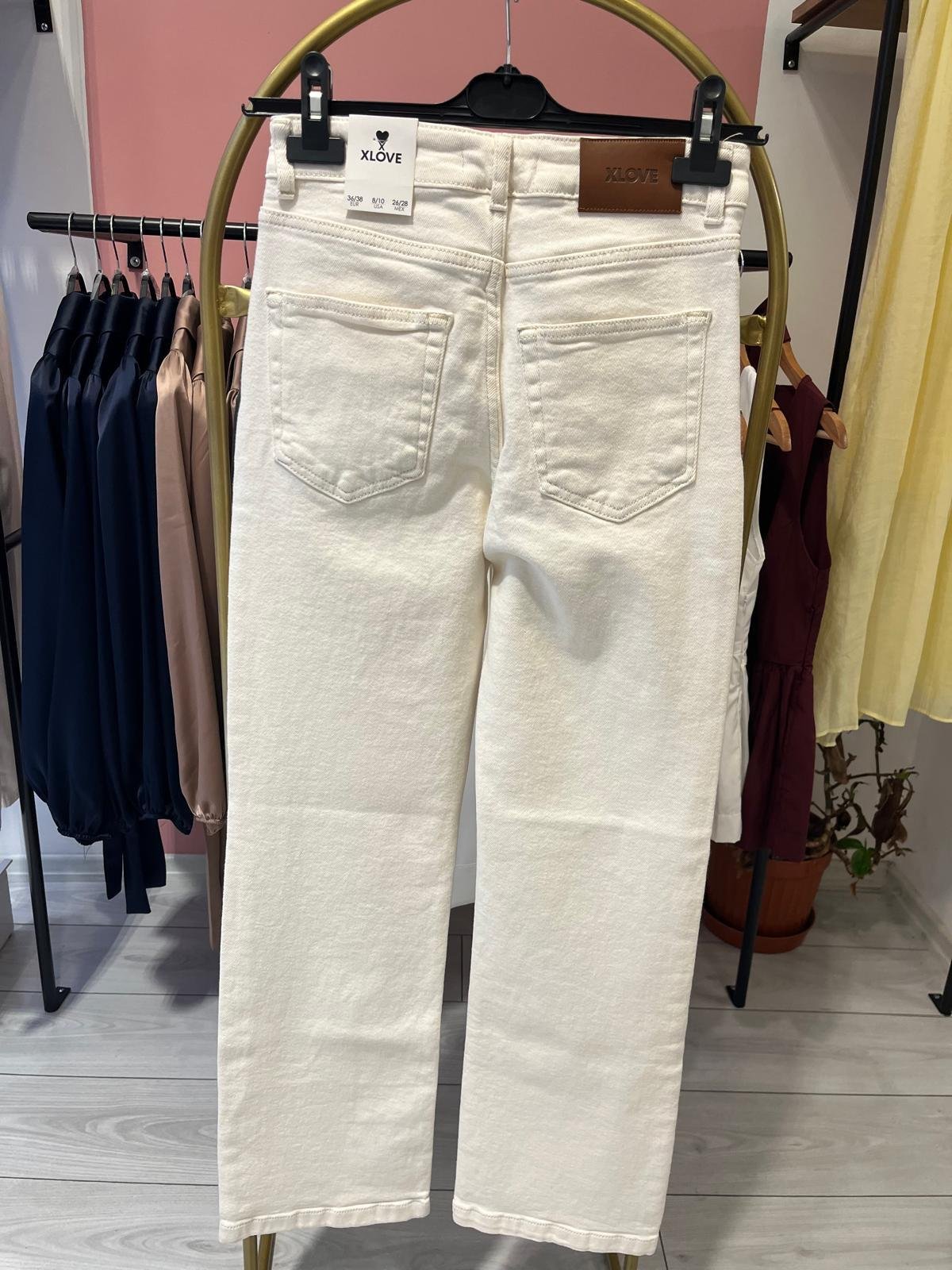 Krem Rengi Mom Jean