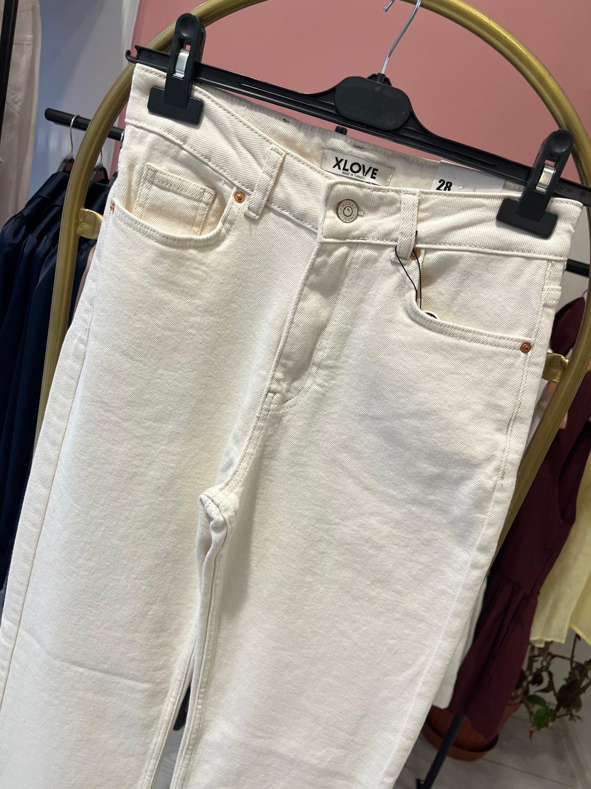Krem Rengi Mom Jean