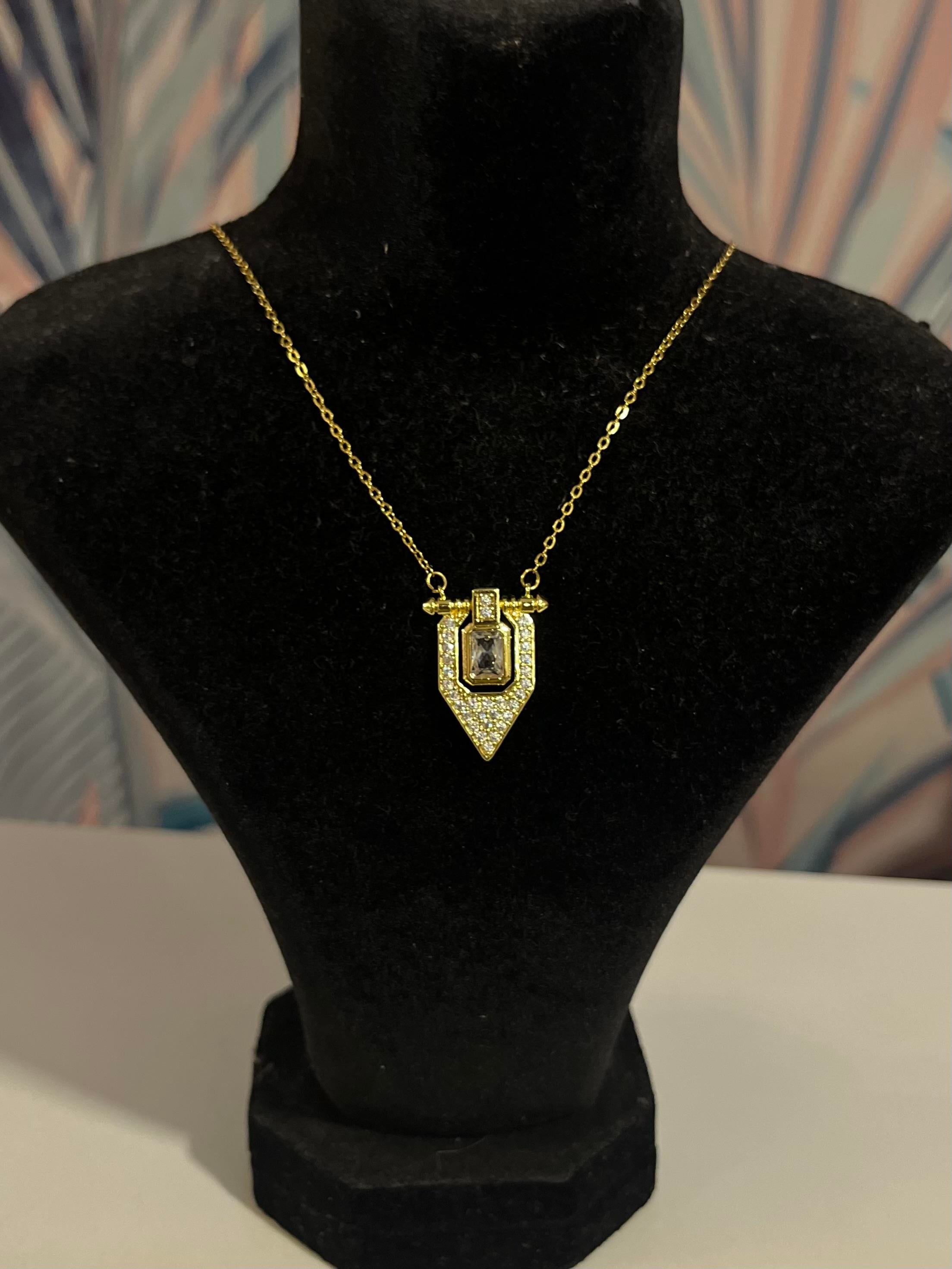 Özel Seri Zirkon Taşlı Marka Model Serenay Gold Kolye
