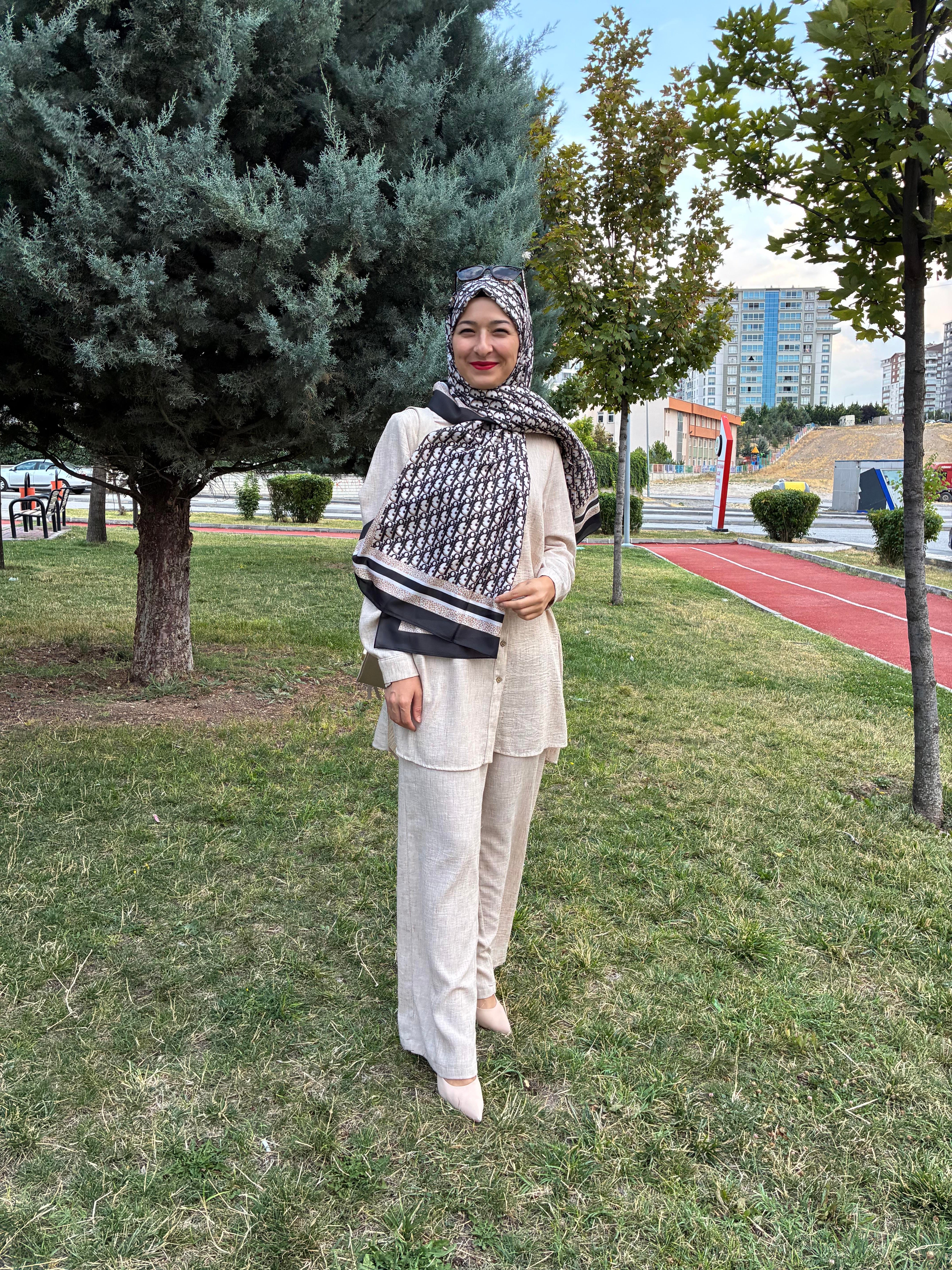 Krem Keten Nihan Takım