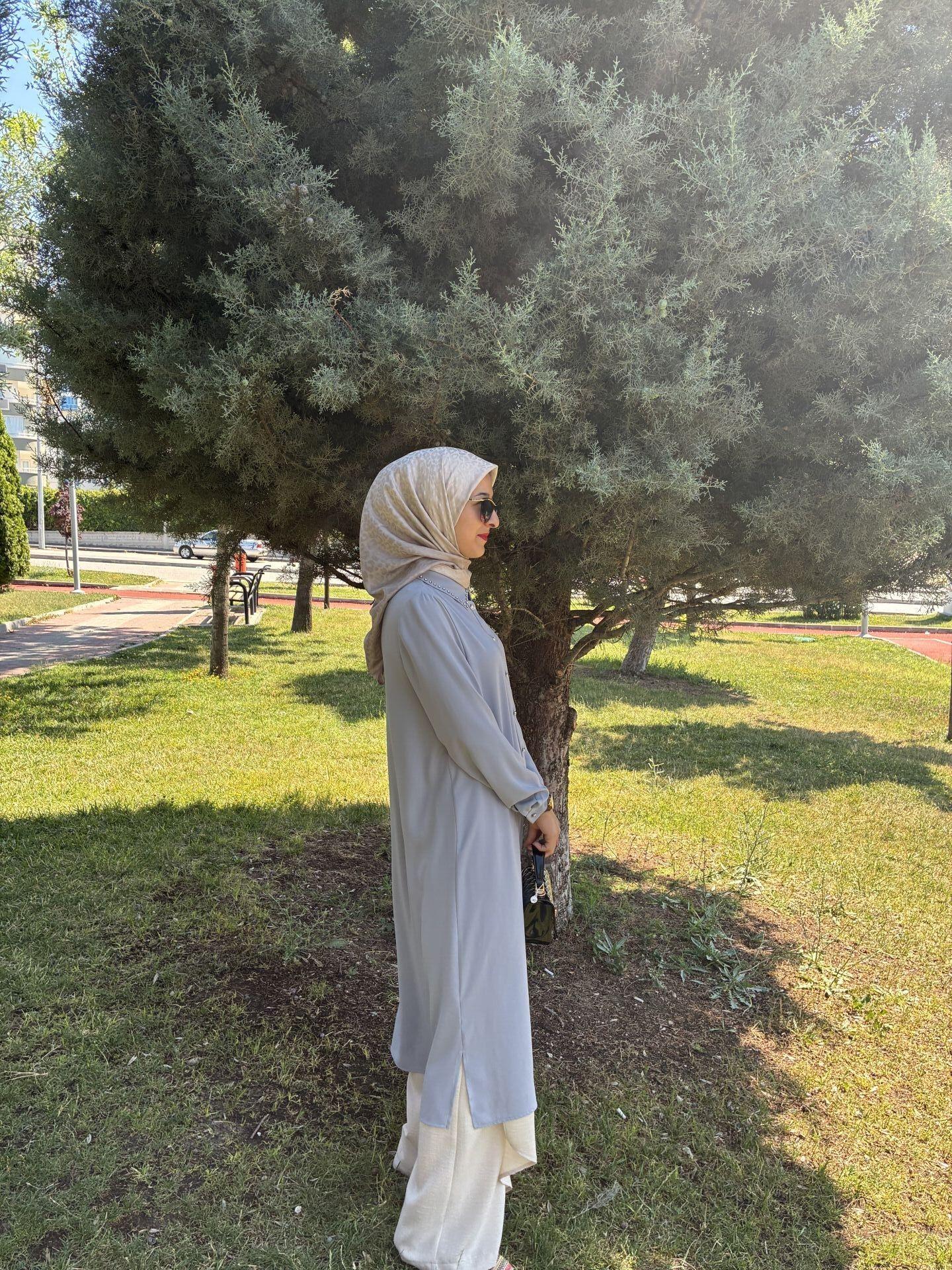 Yaka taşlı nihan tunik 38