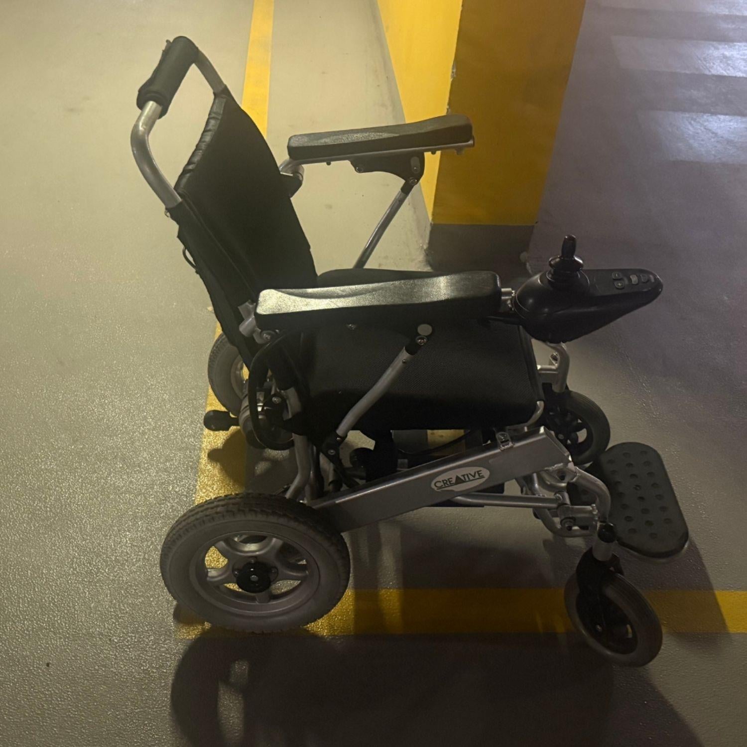 Crative 6012 2.el Akülü Tekerlekli Sandalye