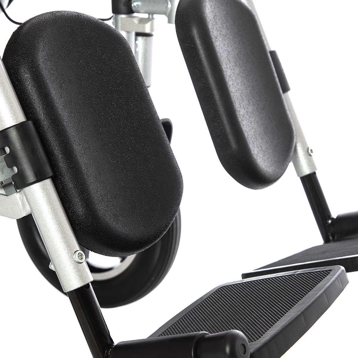 Römer R104 Pro uzaktan kumandalı akülü tekerlekli sandalye