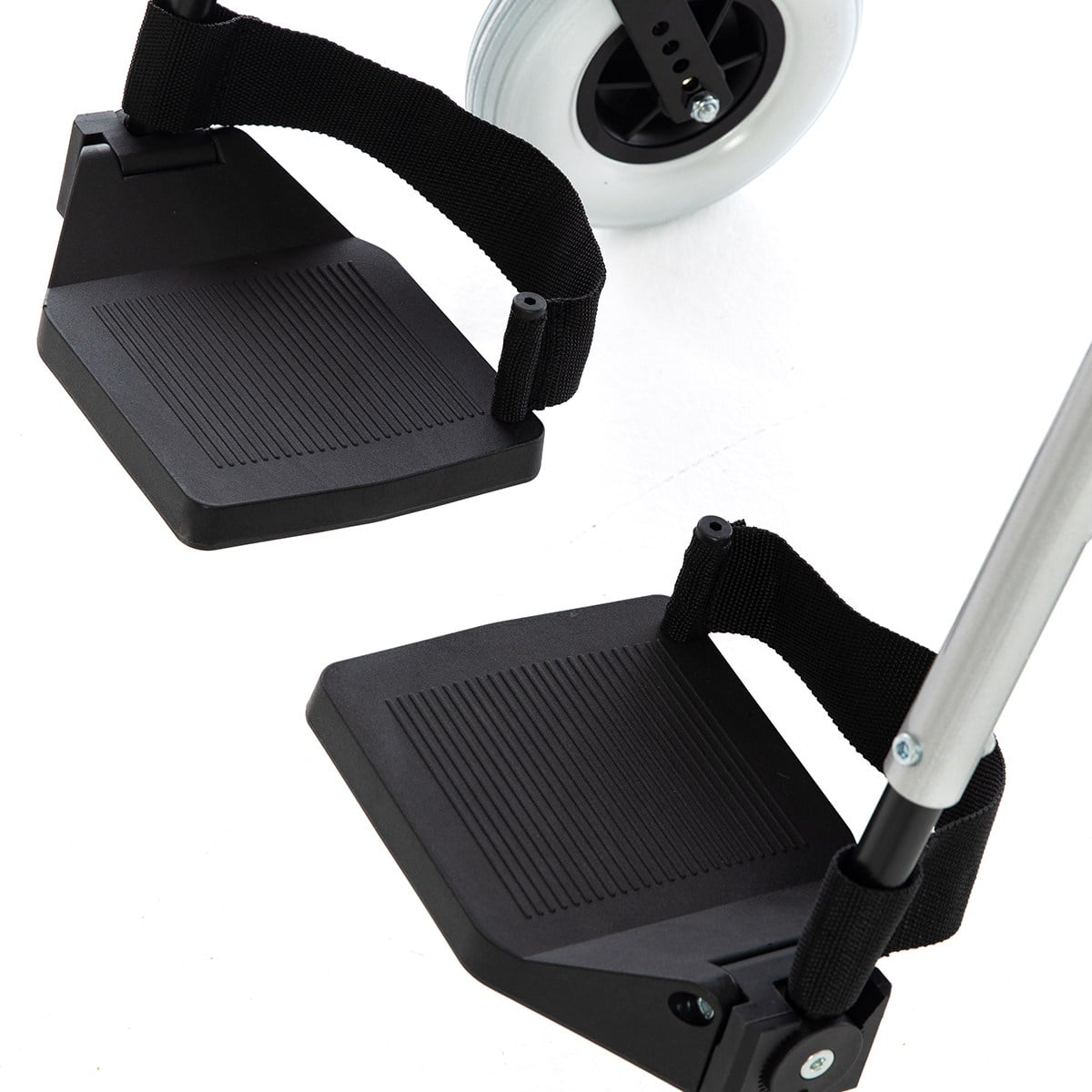 Römer R223 40cm Lüx Özellikli Alüminyum Manuel Tekerlekli Sandalye