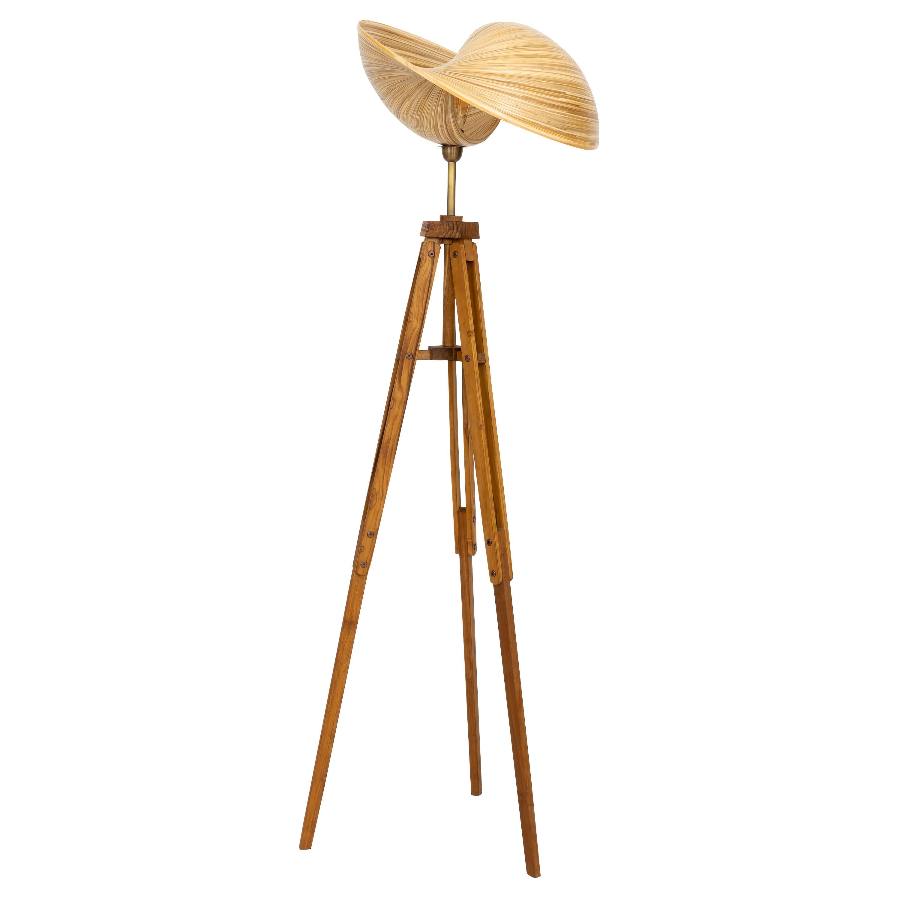 Bambu Tripod Aydınlatma  161 cm × 50 cm × 50 cm