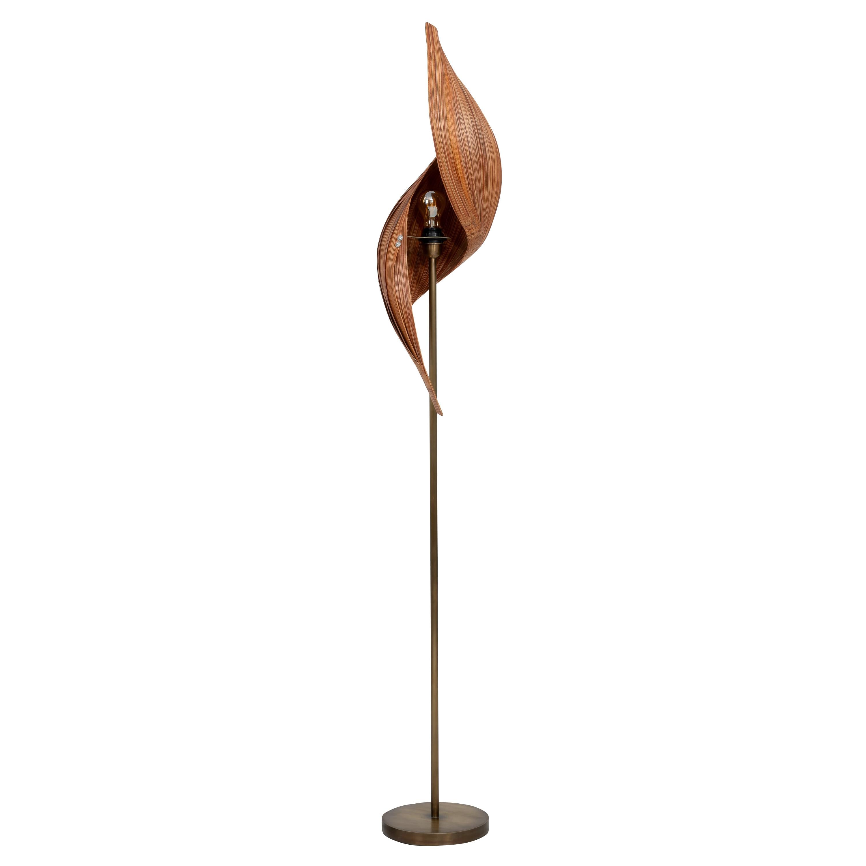Coconut Lambader  Sarmal Form    Yükseklik :160 cm