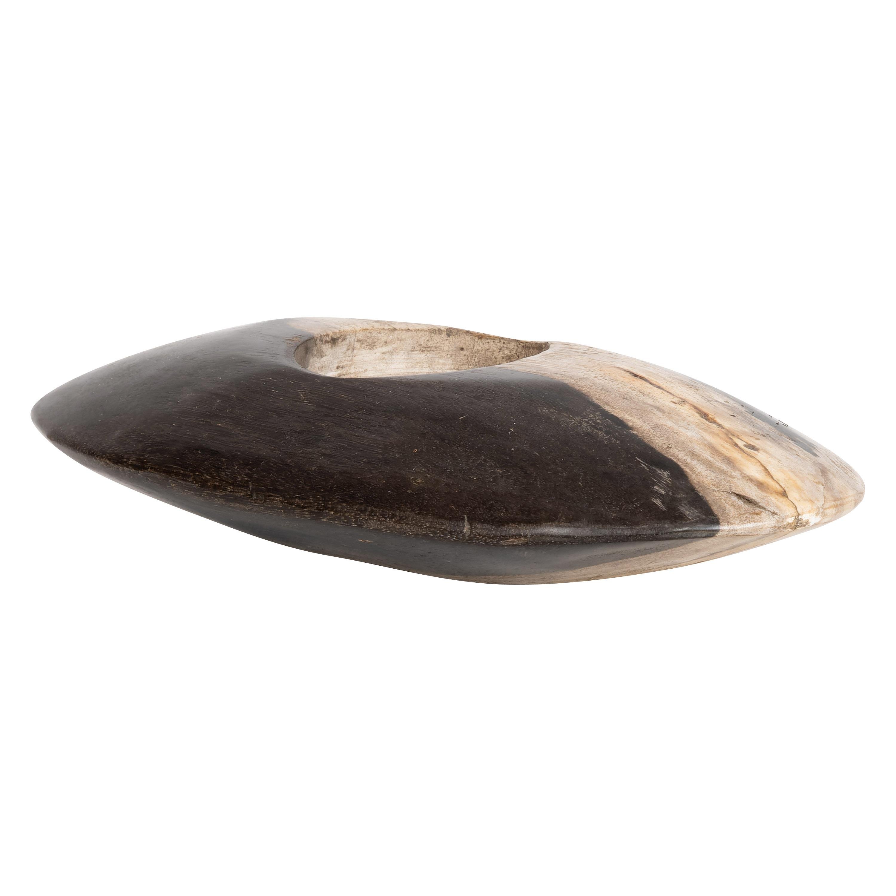 Oval Mumluk S  Fosil Ağaç-18 cm x 10 cm x 3 cm