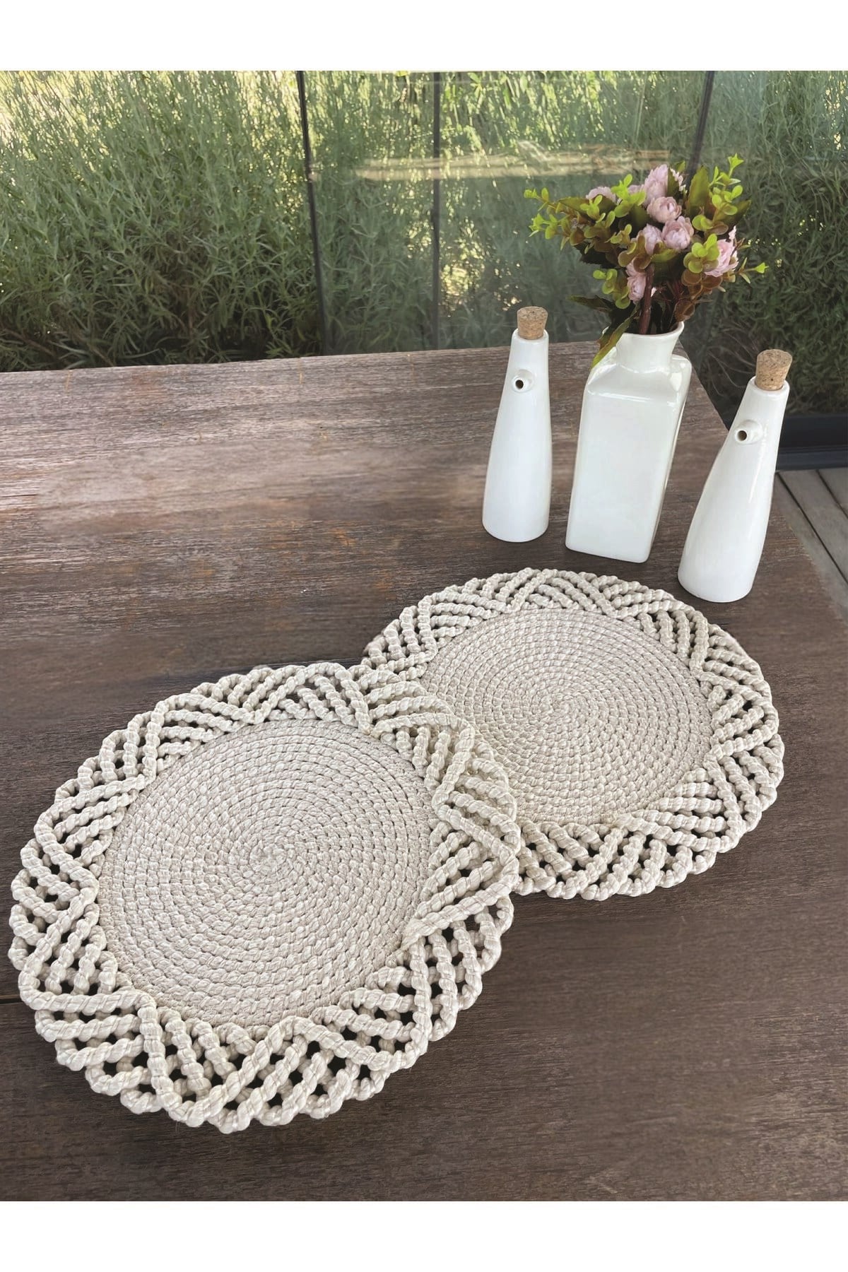 2'li Set Beyaz Amerikan Servis-Leke Tutmaz 33 x 33 cm