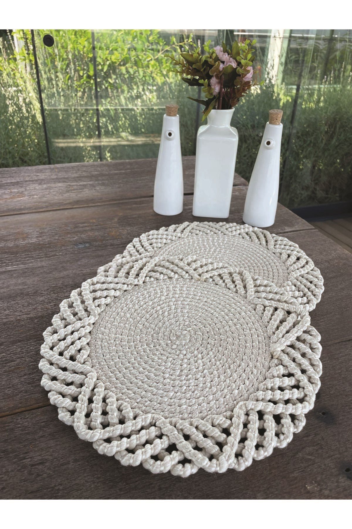 2'li Set Beyaz Amerikan Servis-Leke Tutmaz 33 x 33 cm