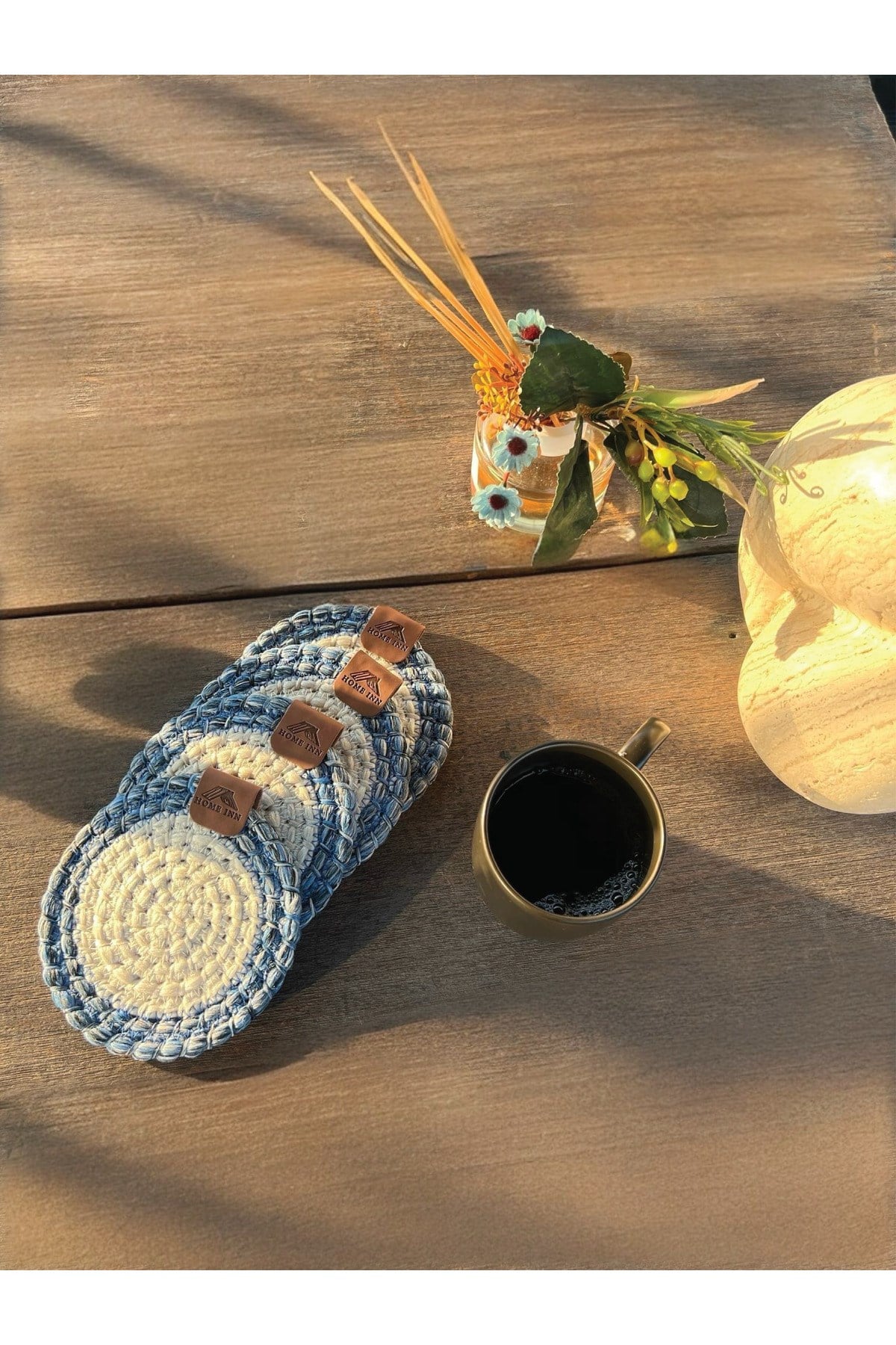 4 Adet Yuvarlak Bardak Altlığı- Leke Tutmaz- Mavi-Beyaz 13x13 cm