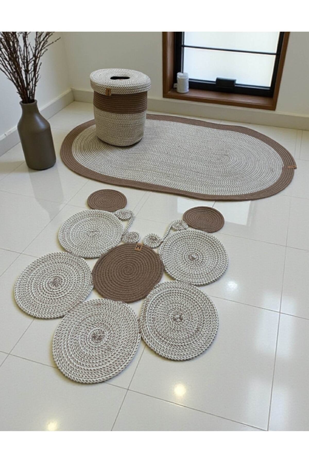 Banyo Seti 3'lü El Yapımı Örgü Paspas (60x100 cm) & Yuvarlak Çöp Kovası Seti | Leke Tutmaz