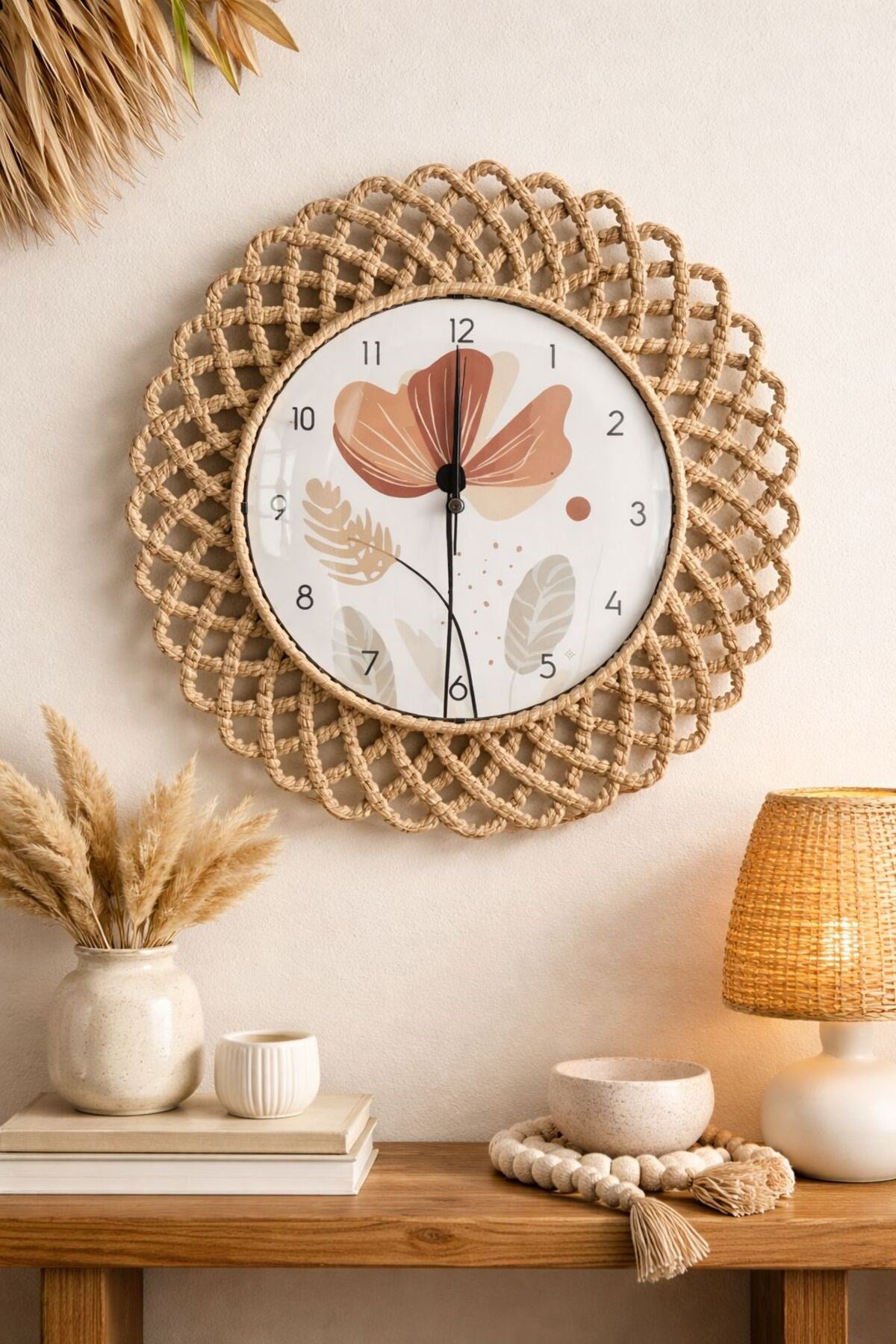 Bohem Hasır Çerçeveli Duvar Saati – Modern Görünümlü Dekoratif Salon Saati – 43 cm
