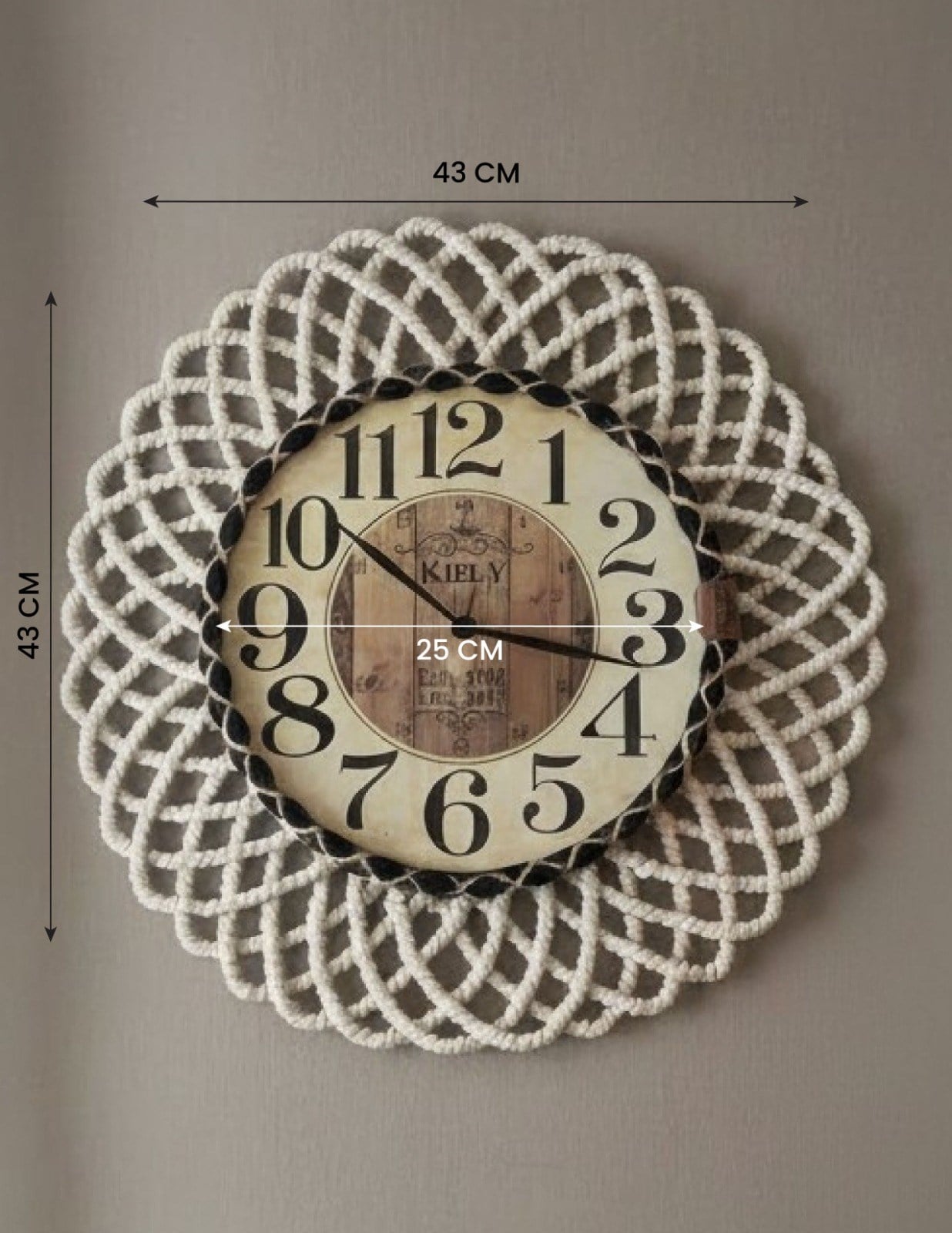 Bohem Hasır Çerçeveli Duvar Saati – Modern Görünümlü Dekoratif Salon Saati – 43 cm Beyaz/Natural