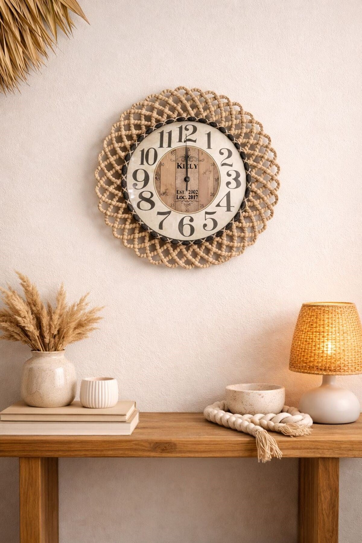 Bohem Hasır Görünümlü Duvar Saati – Modern Görünümlü Dekoratif Salon Saati – 43 cm