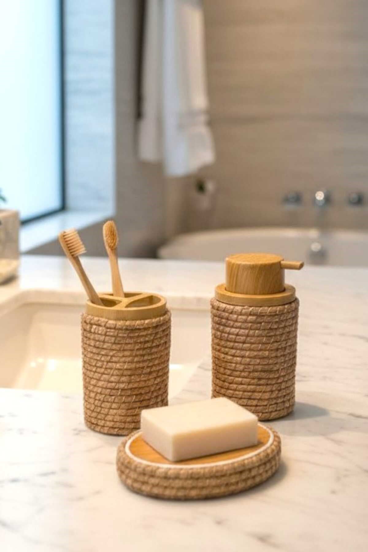 Bohem Tarz Banyo Seti | Yuvarlak Halı, Örgü Çerçeveli Ayna, Sepet & Aksesuar Seti