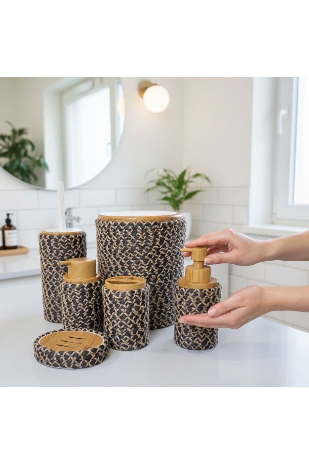 Doğal Dokulu Hasır Görünümlü 6 Parça Banyo Takımı – Zarif ve Modern