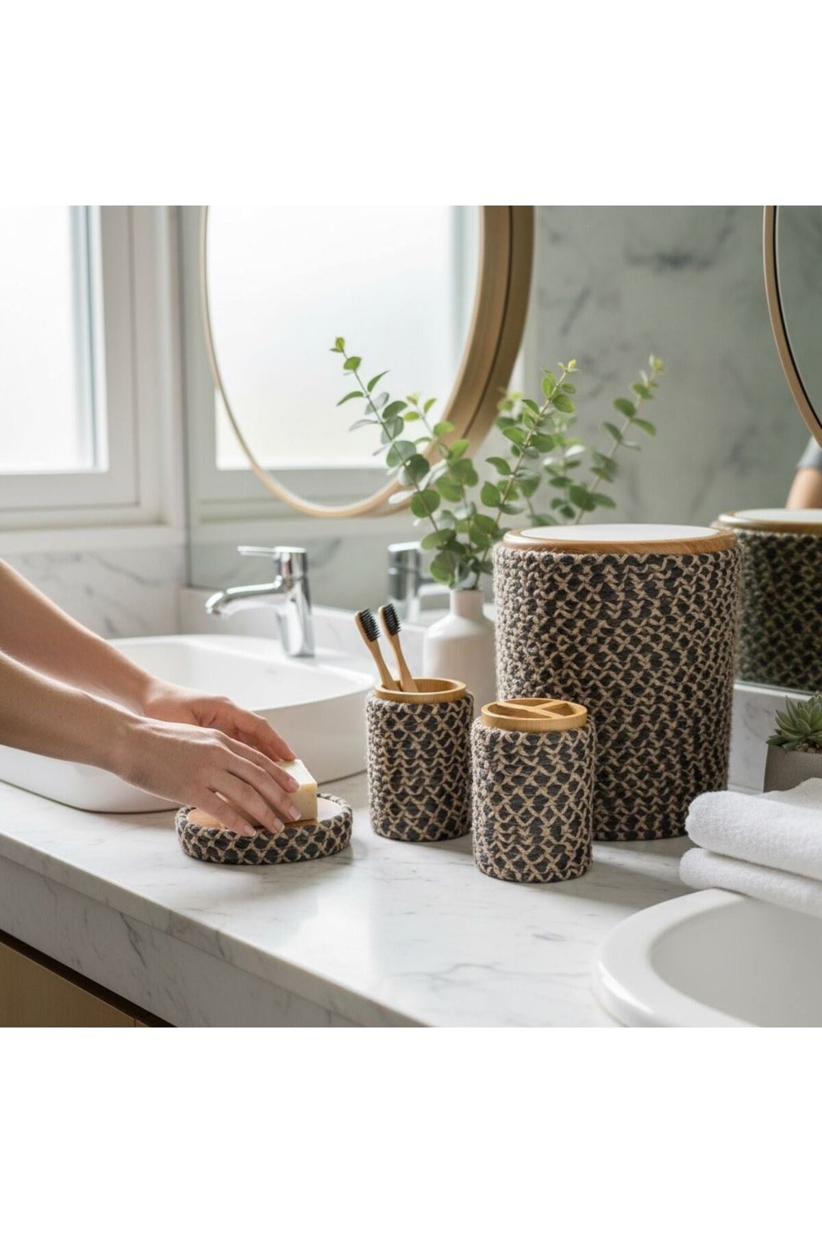 Doğal Dokulu Hasır Görünümlü 6 Parça Banyo Takımı – Zarif ve Modern