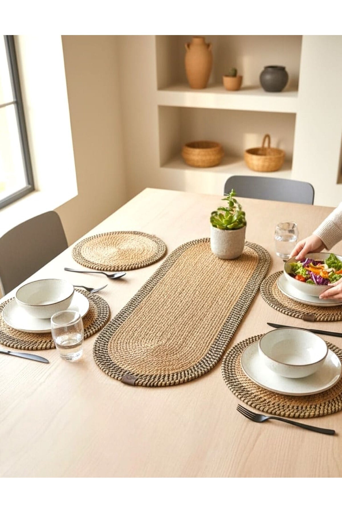 Leke Tutmaz Örgü Sofra Seti 4 Supla 33 cm ve 1 Runner 35x100 cm Takım Modern Amerikan Servis