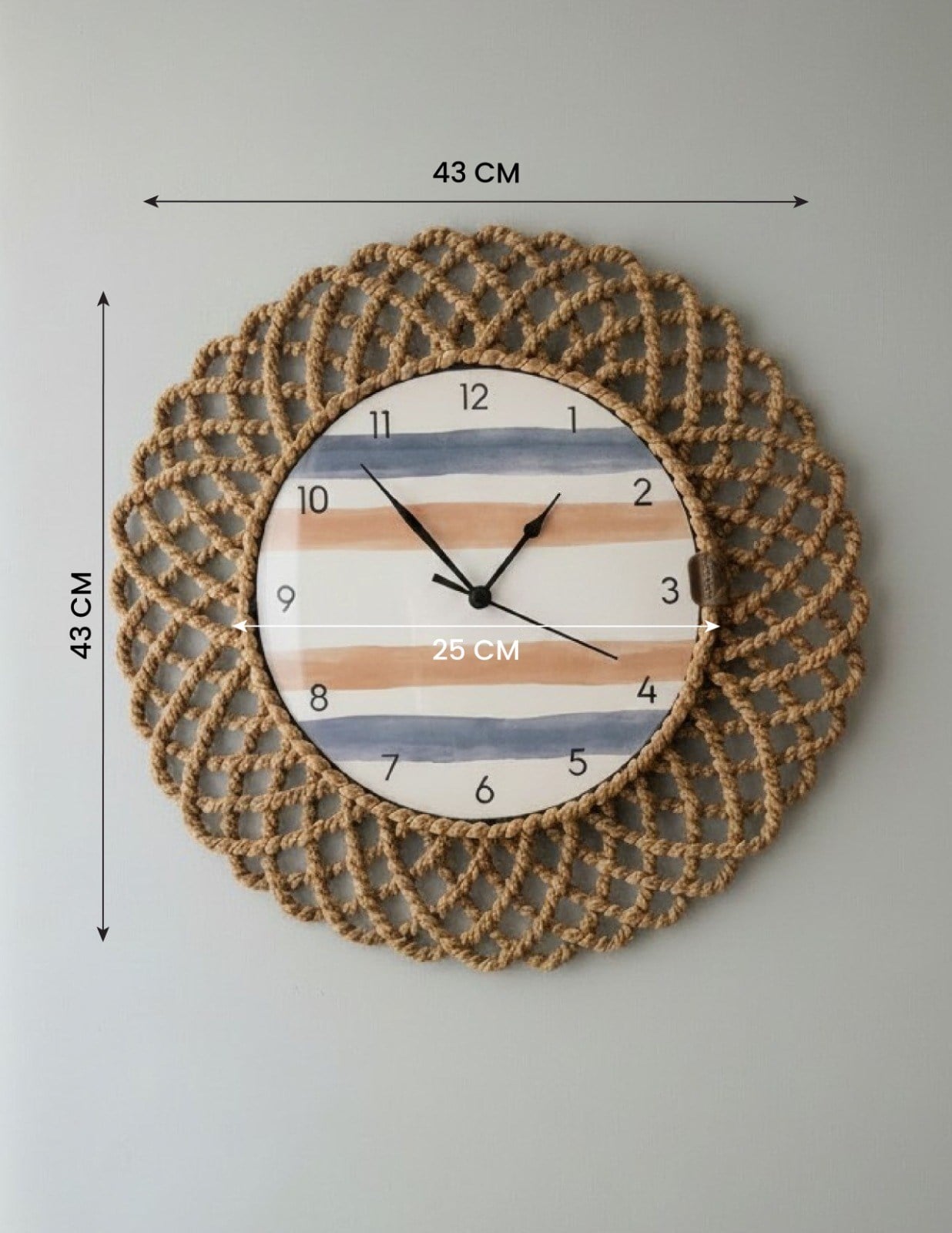 Modern Bohem Hasır Görünümlü Duvar Saati Mavi Bej Çizgili Dekoratif Salon Saati 43 CM