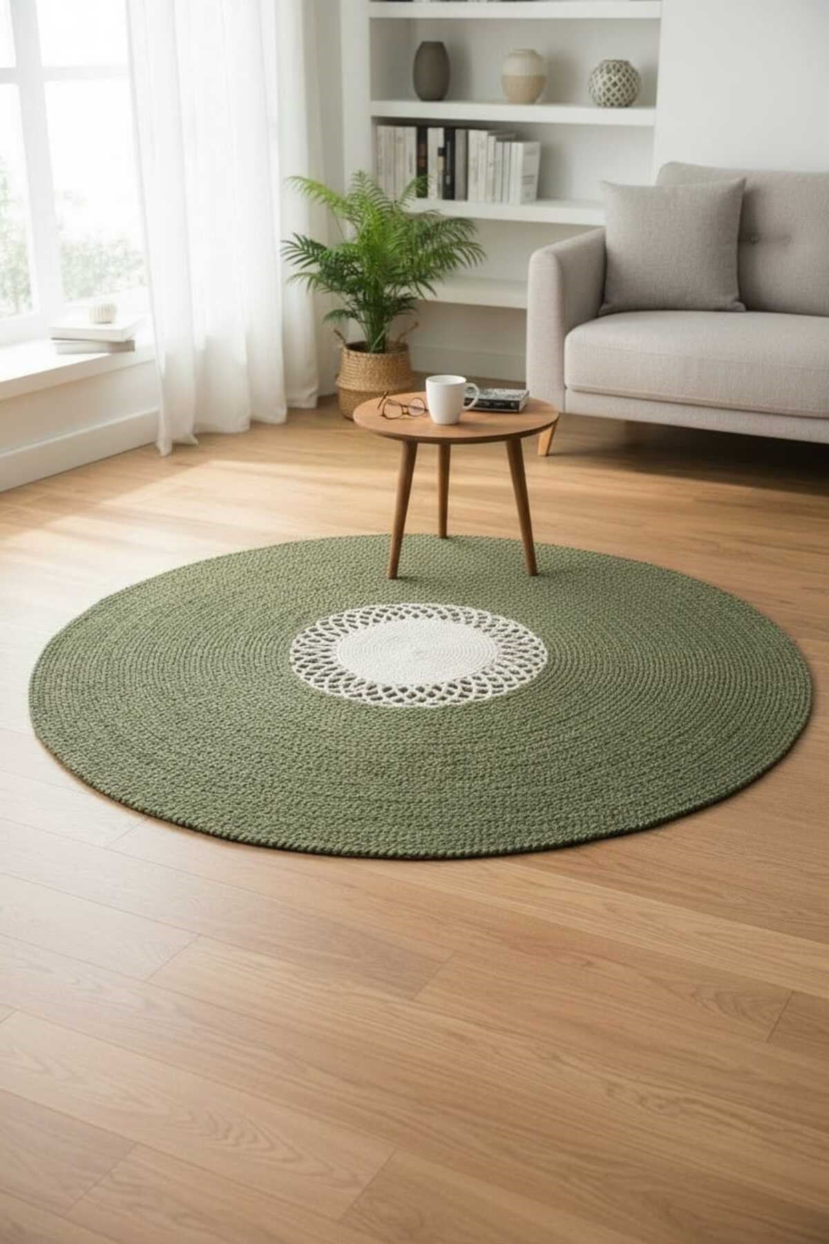 Modern Yuvarlak Halı – Örgü Dokulu Yeşil & Krem Desenli Dekoratif Kilim | Bohem Minimal Salon Halısı