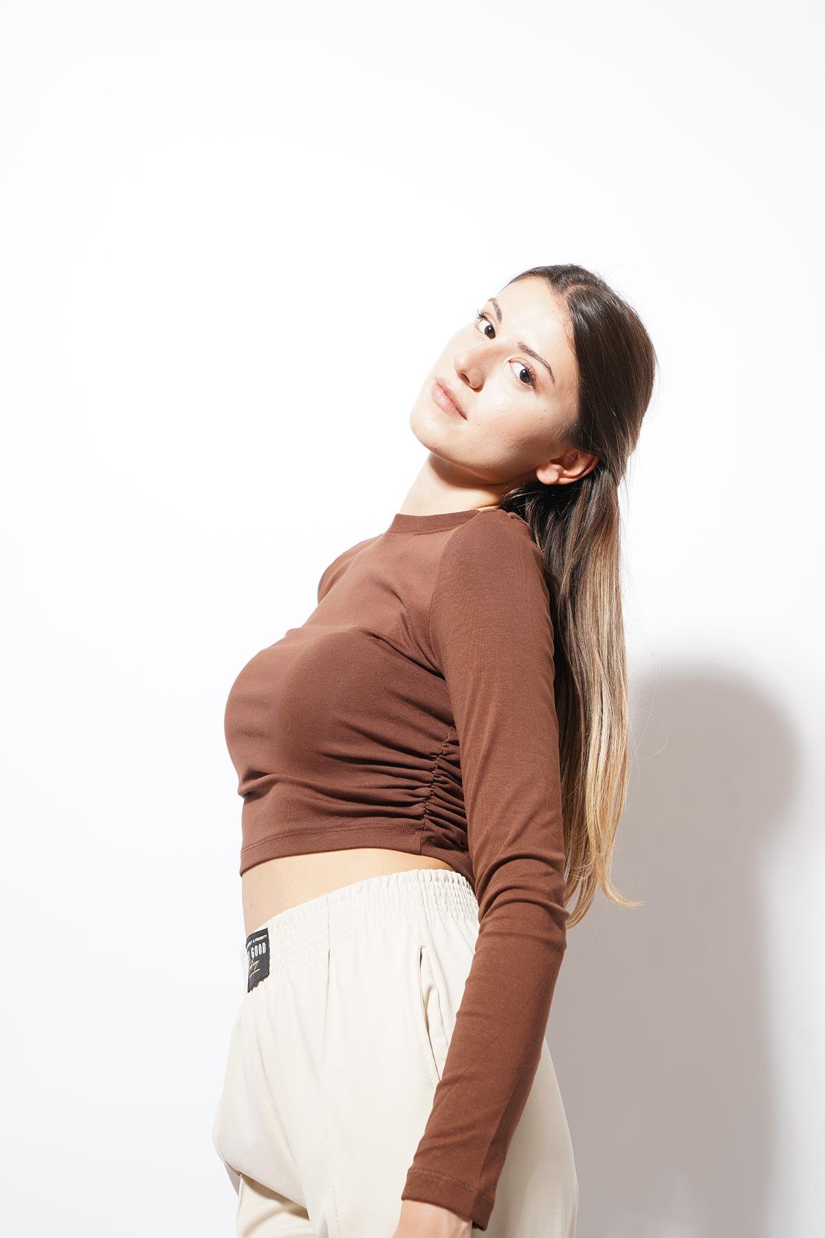 Angle Yan Büzgülü Body Kahve