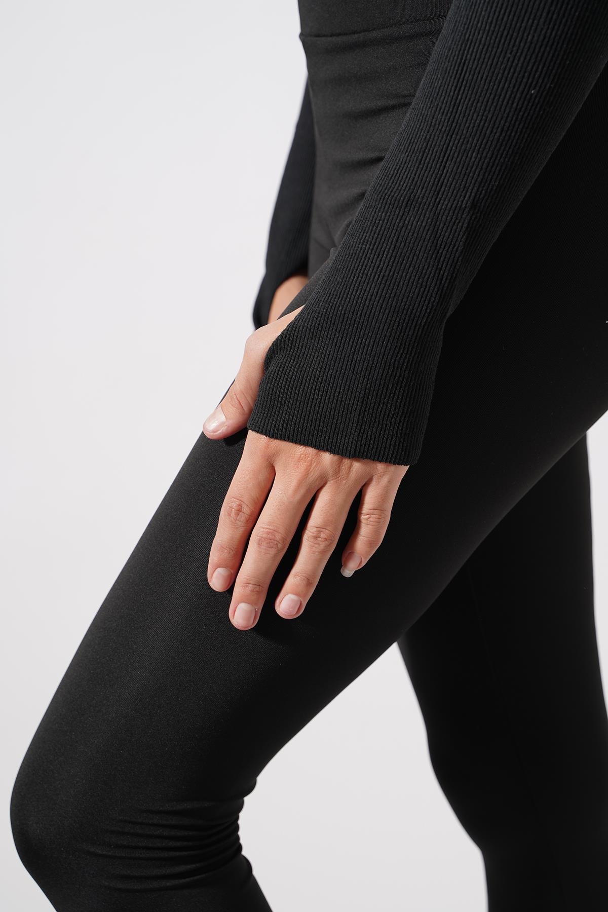 Bianca Yüksek Kalite Kadın Bilek Detaylı Fermuarlı Crop Bluz Siyah