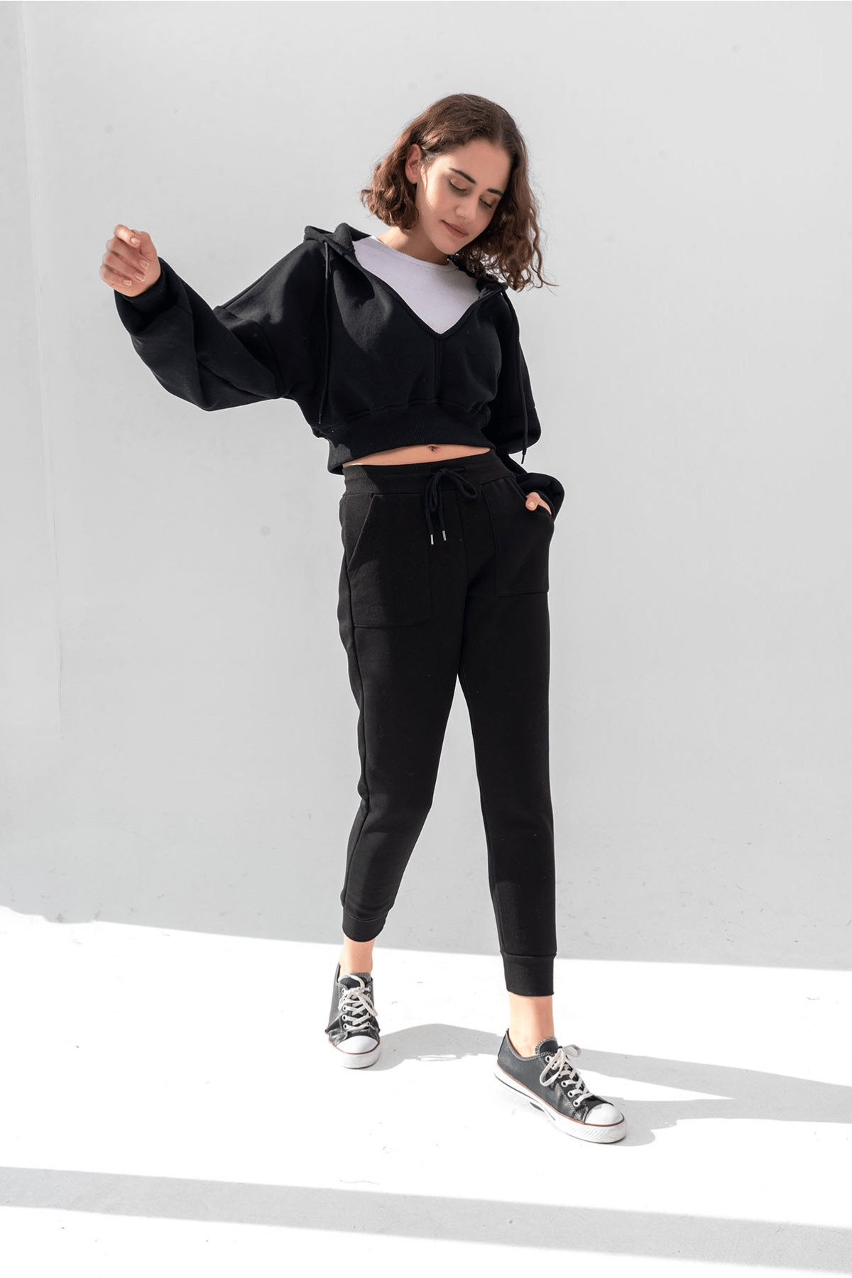 BJ Raze Yüksek Kalite Kadın Kapüşonlu V Yaka Crop Kalın İçi Polarlı Örme Sweatshirt Siyah