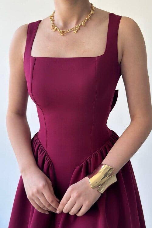 Dresna Fiyonk Detaylı Elbise Bordo
