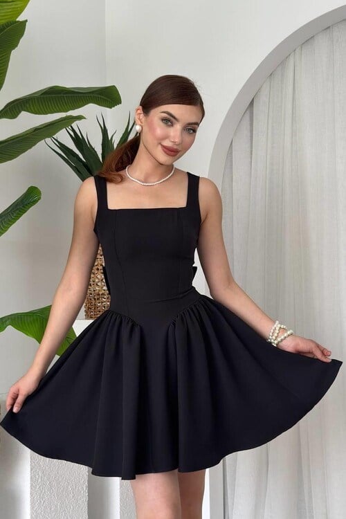 Dresna Fiyonk Detaylı Elbise Siyah