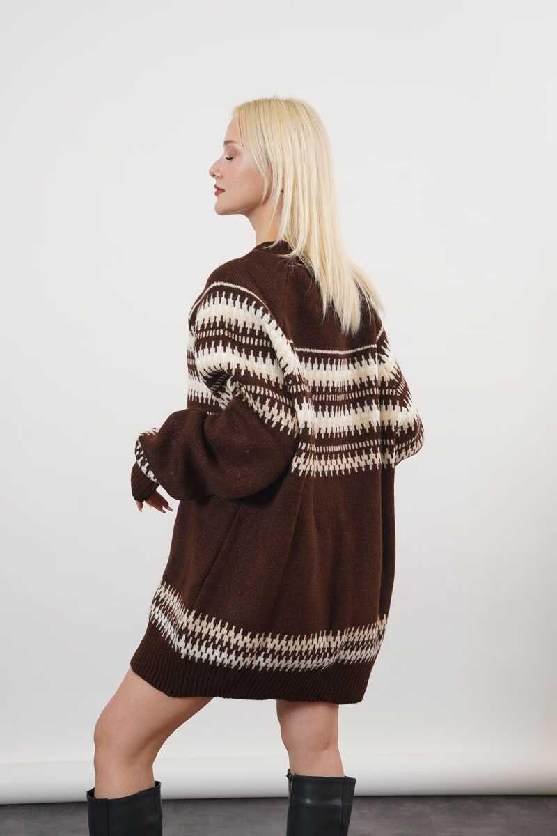 Elaine Yüksek Kalite Kadın Nakışlı Oversize Kazak Kahve