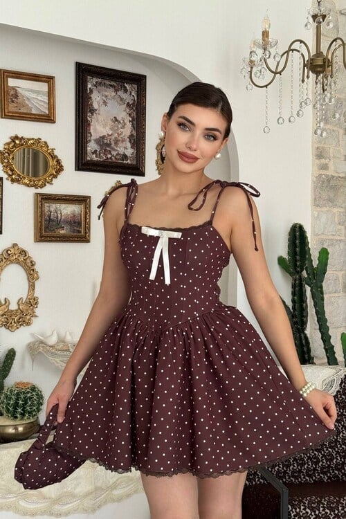 Entra Broş Detaylı Elbise Kahve