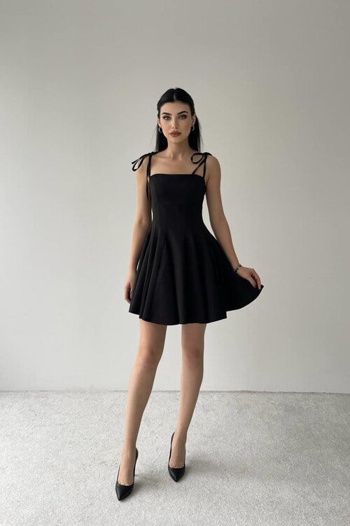 Perliy Askılı Mini Elbise Siyah