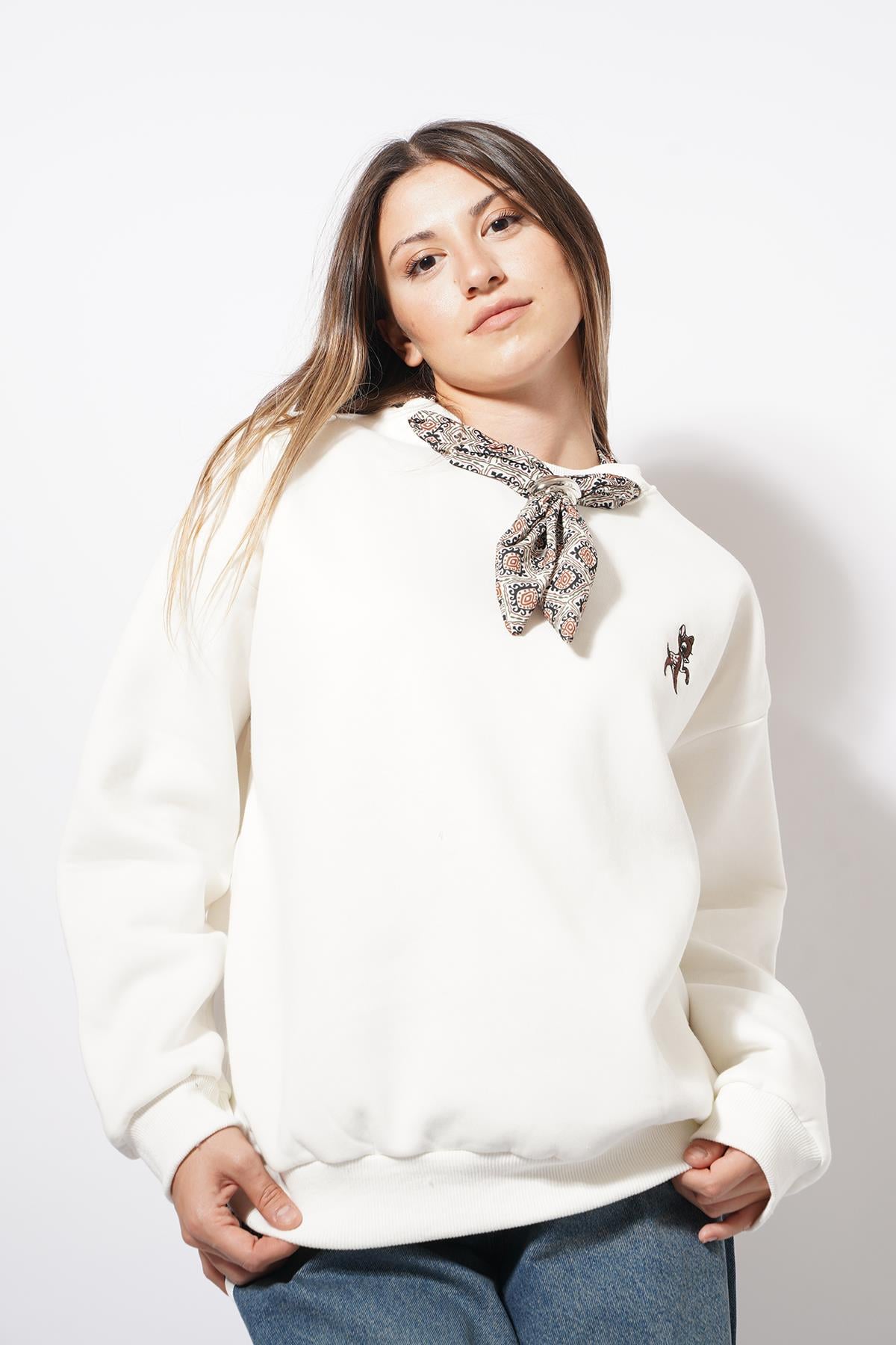 Sella Fuarlı Basic Sweat Beyaz