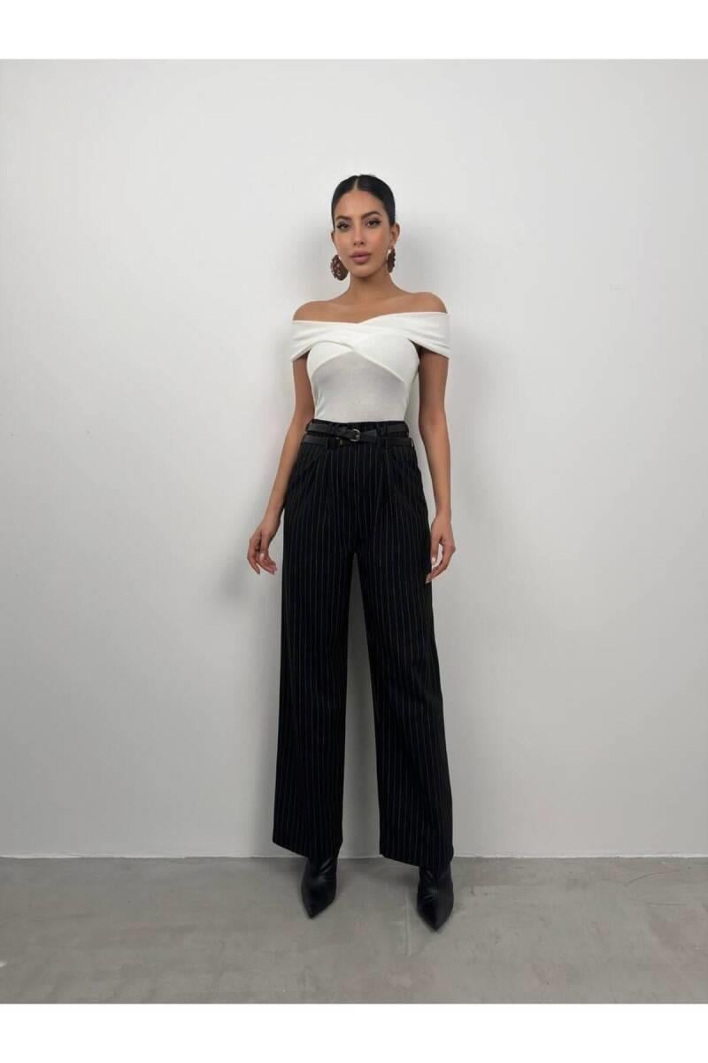 Sparrow Yüksek Kalite Kadın Çapraz Kayık Yaka Bodysuit Ekru