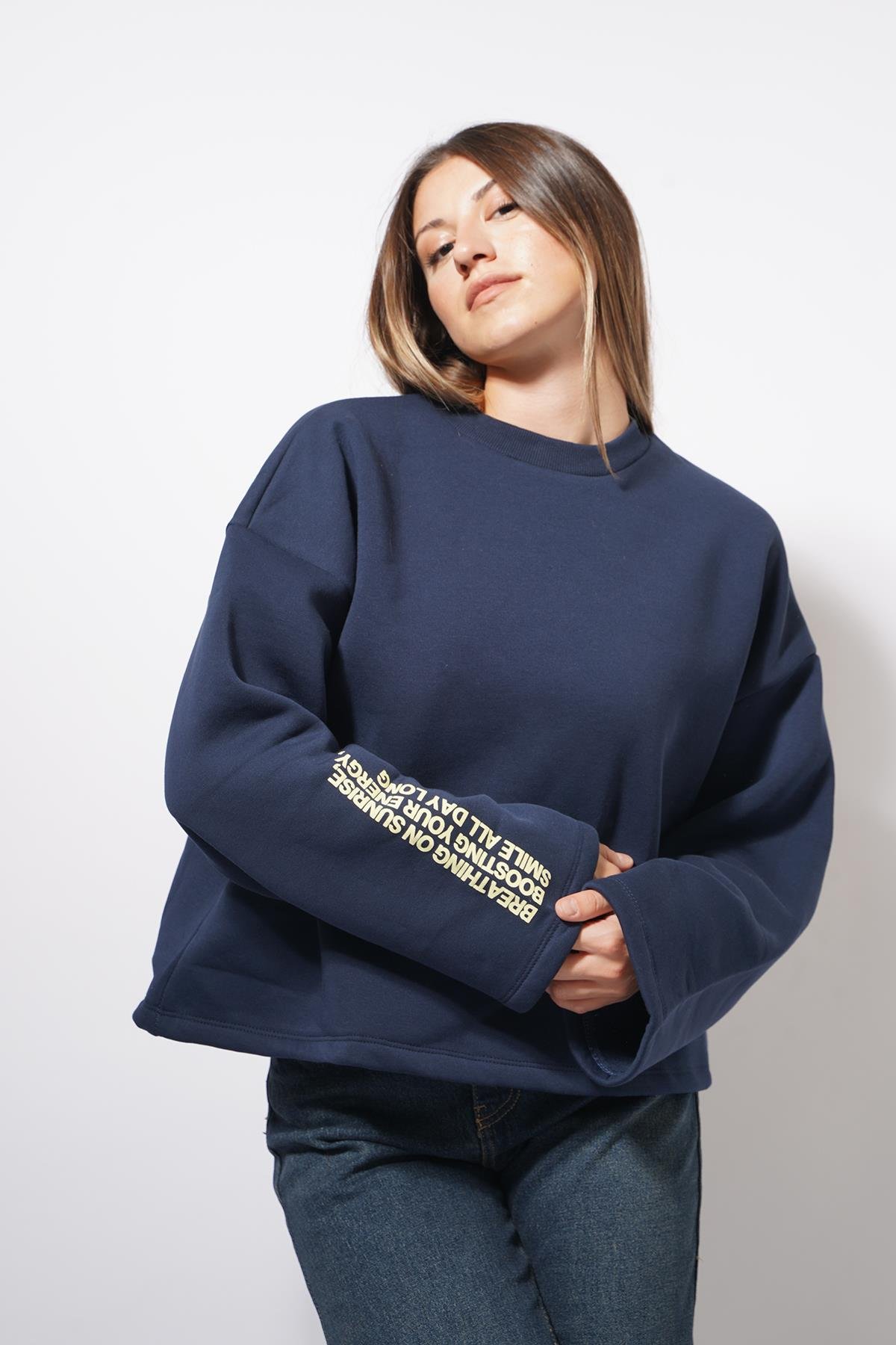 Wonders Arkası Ve Kolu Yazılı Sweat Lacivert