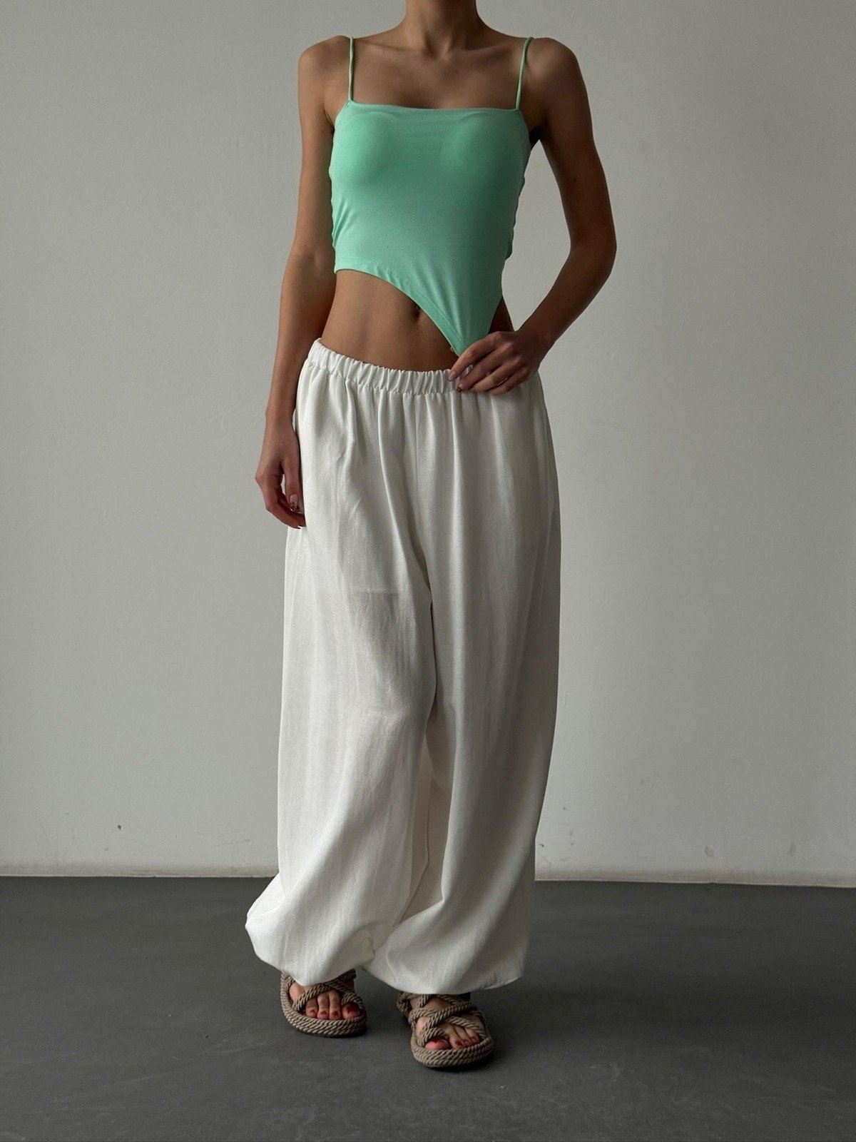 Yangle Asimetrik Atlet  Mint