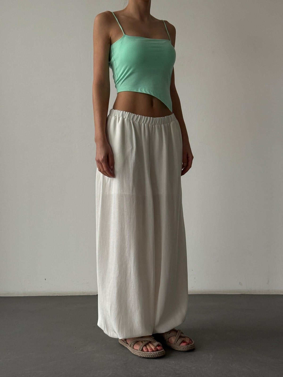 Yangle Asimetrik Atlet  Mint
