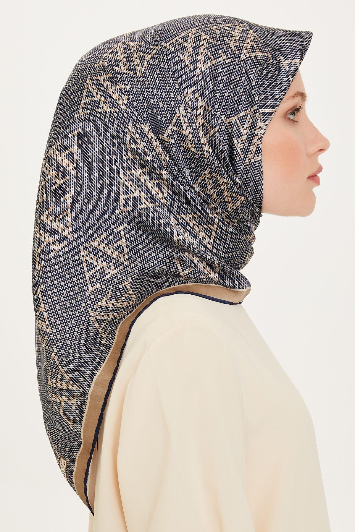 armine-2025-kis-sezonu-100-twill-ipek--65-194.jpg
