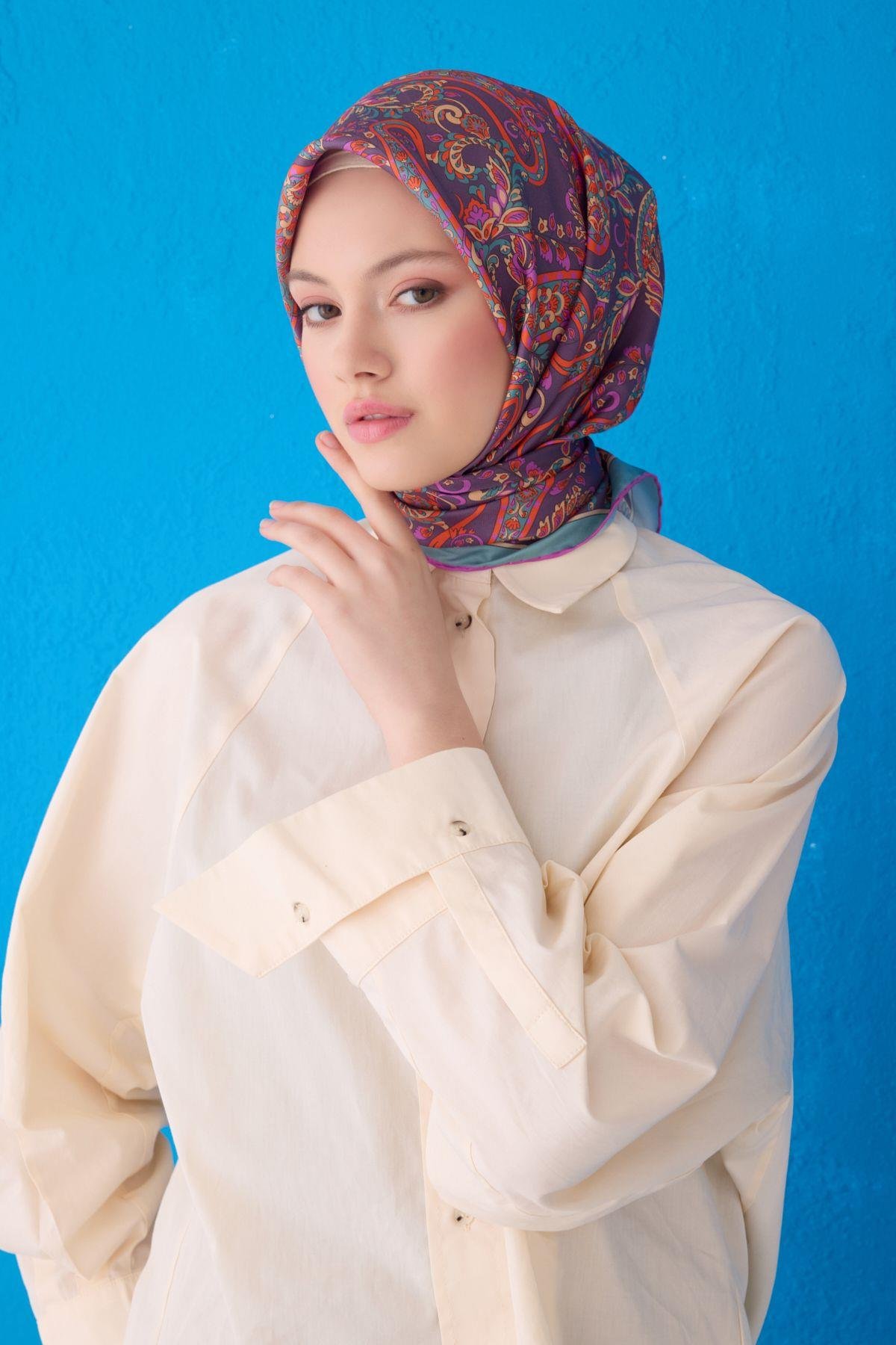 belli-100-sura-ipek-esarp-4101d-31-e3-9fe.jpg