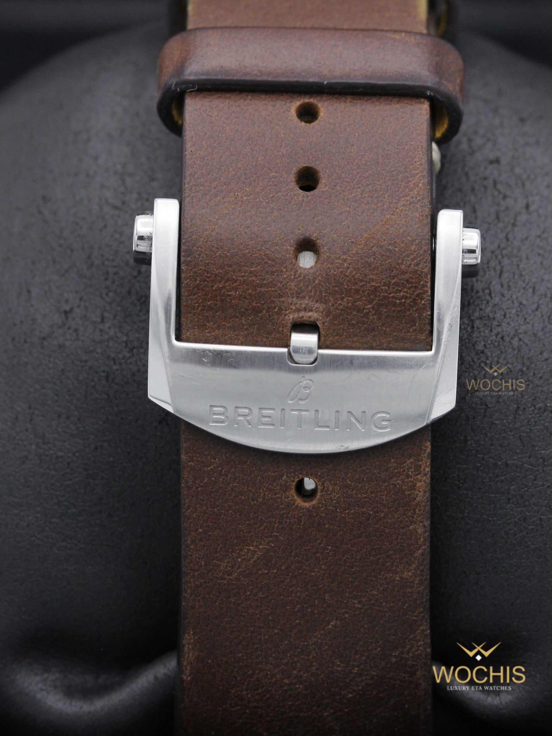 Breitling Aviator 8 B01 Chronograph Mosquito AB01194A1B1X1-7708 (Stainless Steel - 43 - Black)