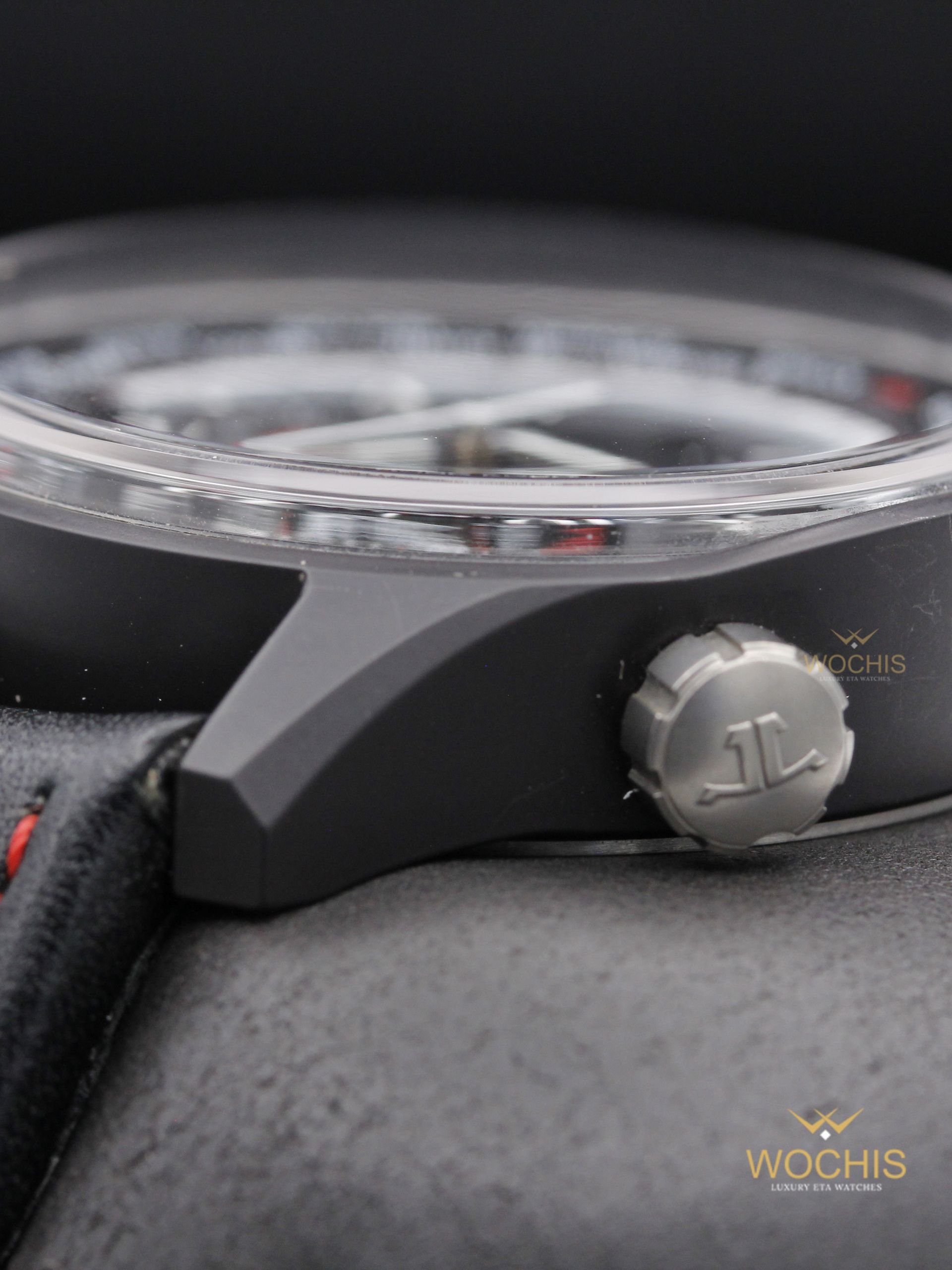 Jaeger LeCoultre AMVOX 5 Worldtime Chronograph -Aston Martin Edition- Q193A470-9140 (Ceramic - Titanium - 44 - Black)