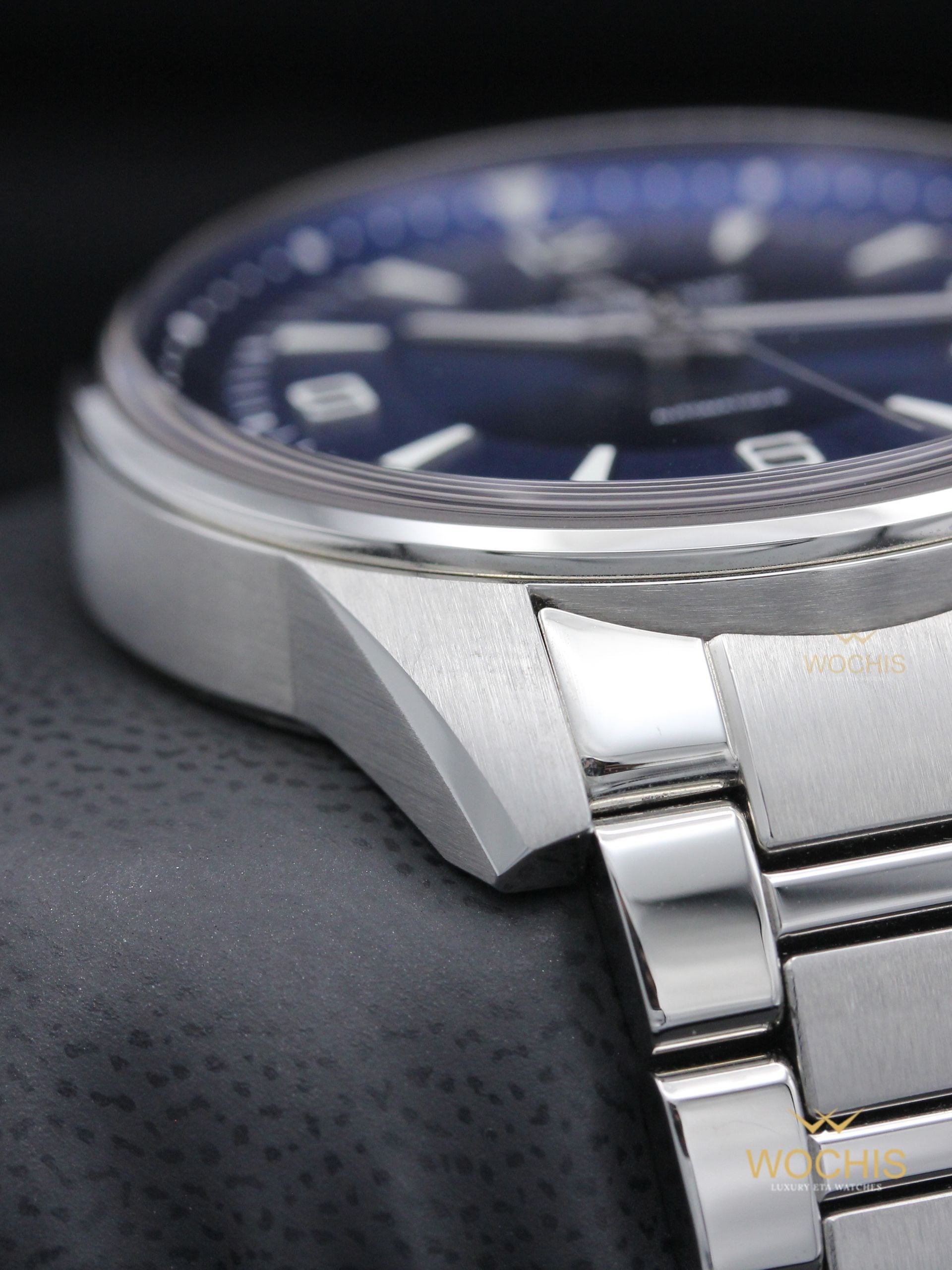 Jaeger LeCoultre Polaris Q9008180-7923 (Stainels Stee - 41 - Blue)