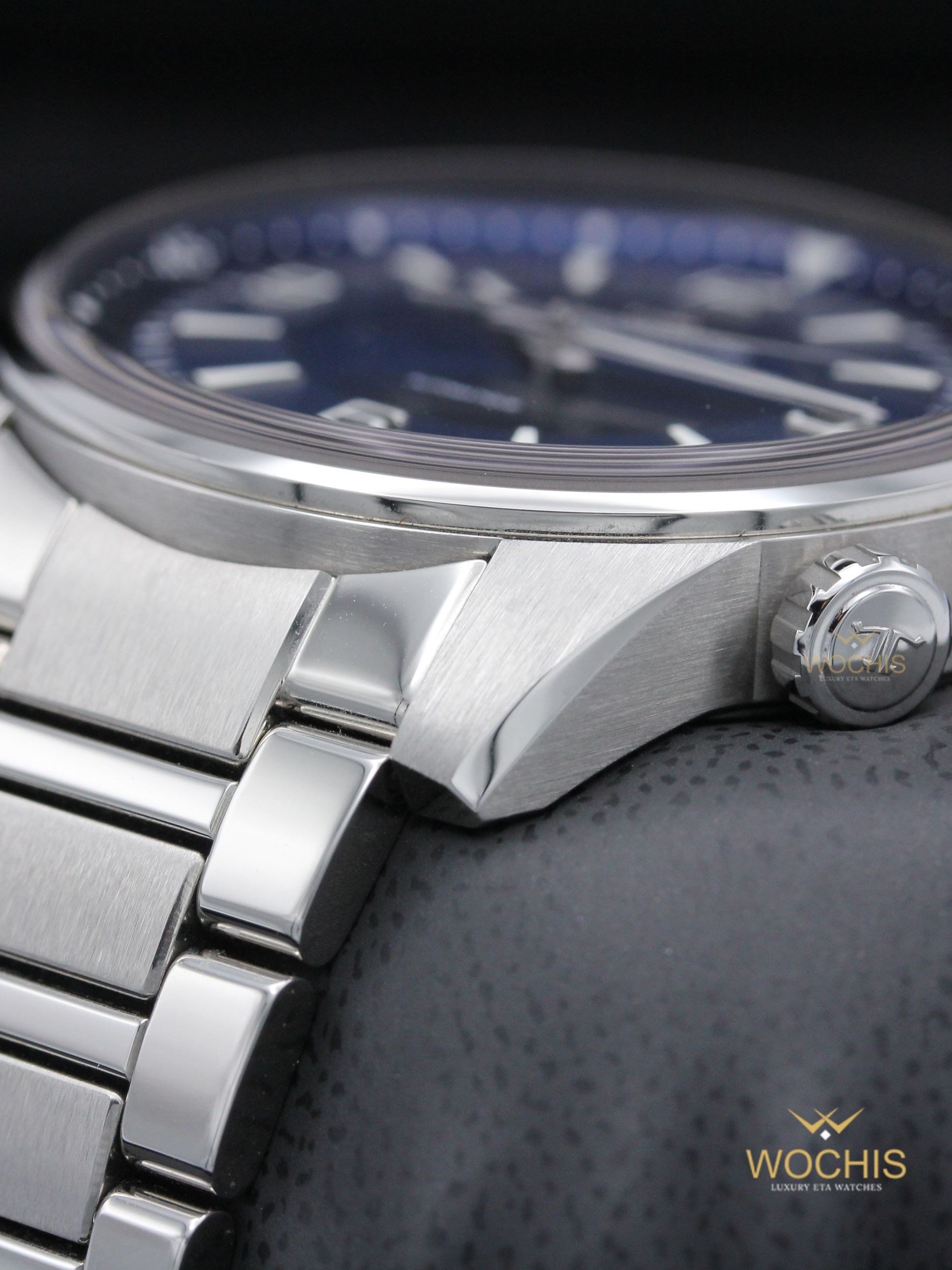Jaeger LeCoultre Polaris Q9008180-7923 (Stainels Stee - 41 - Blue)